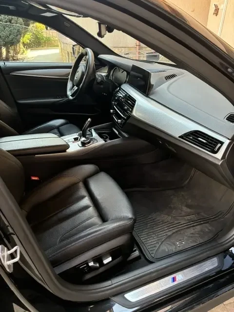 BMW 530, снимка 6 - Автомобили и джипове - 55605504