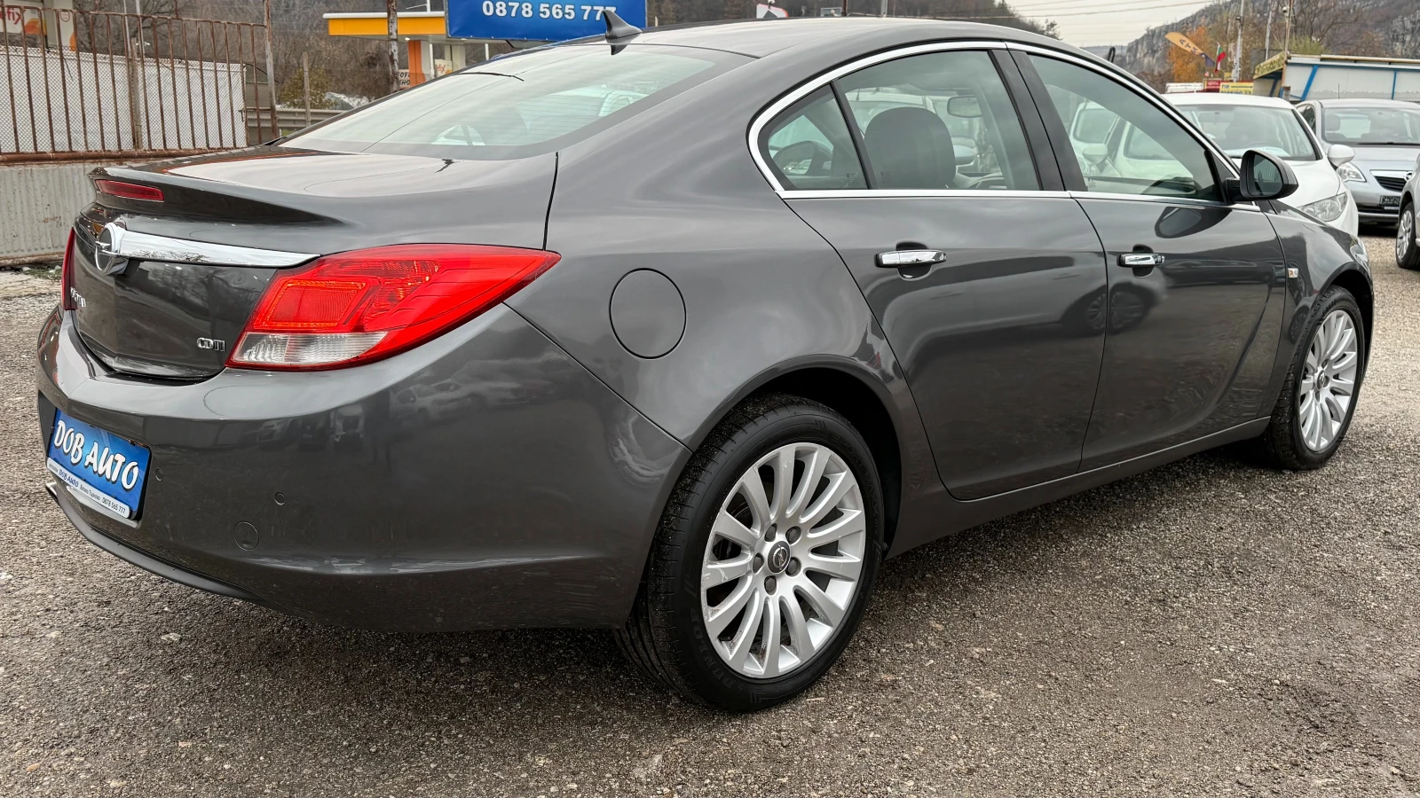 Opel Insignia 2.0CDTI-160к.с-COSMO;NAVI-ПОДГР-ОБСЛУЖЕНА! - изображение 6