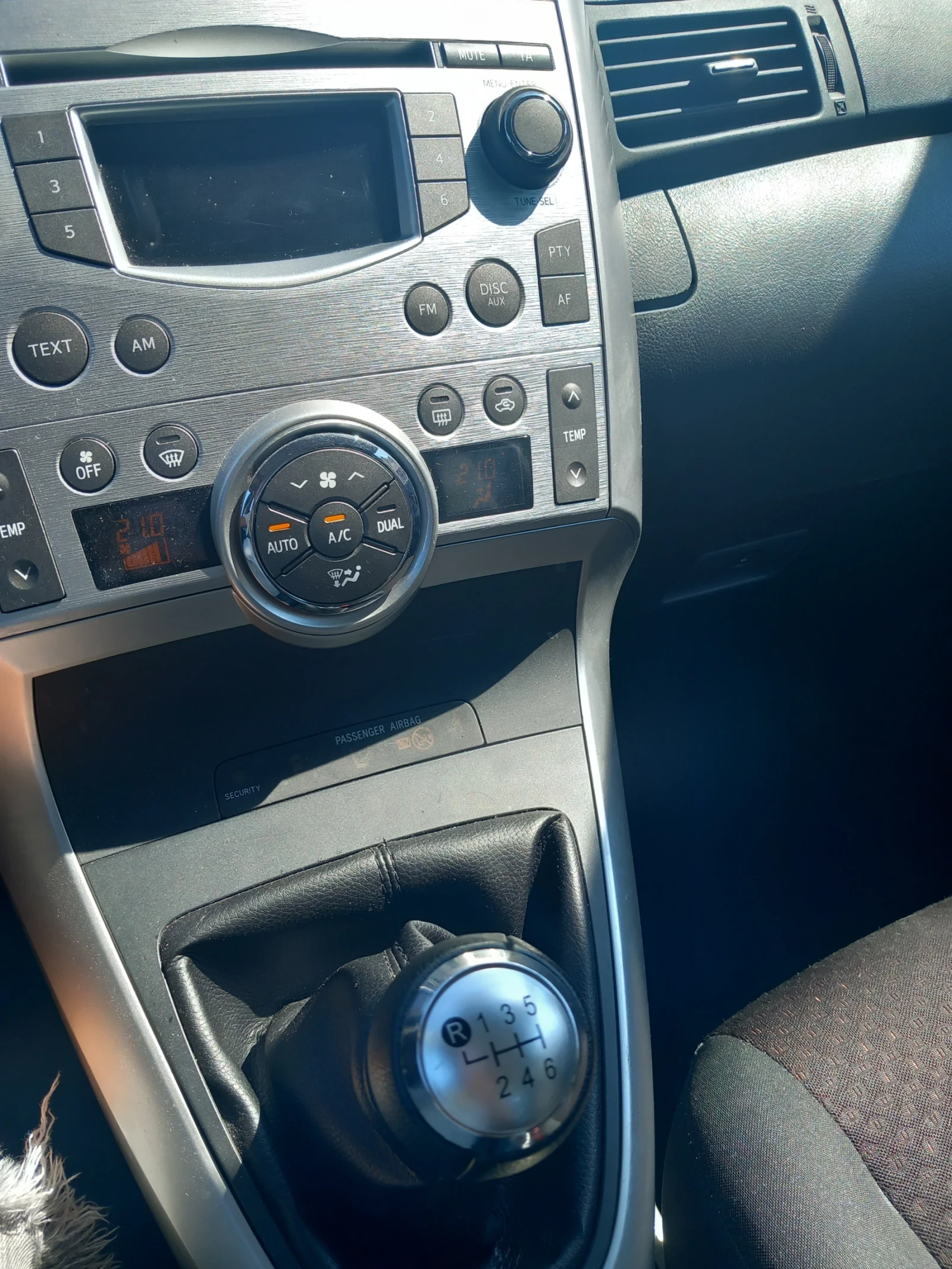Toyota Verso  - изображение 10