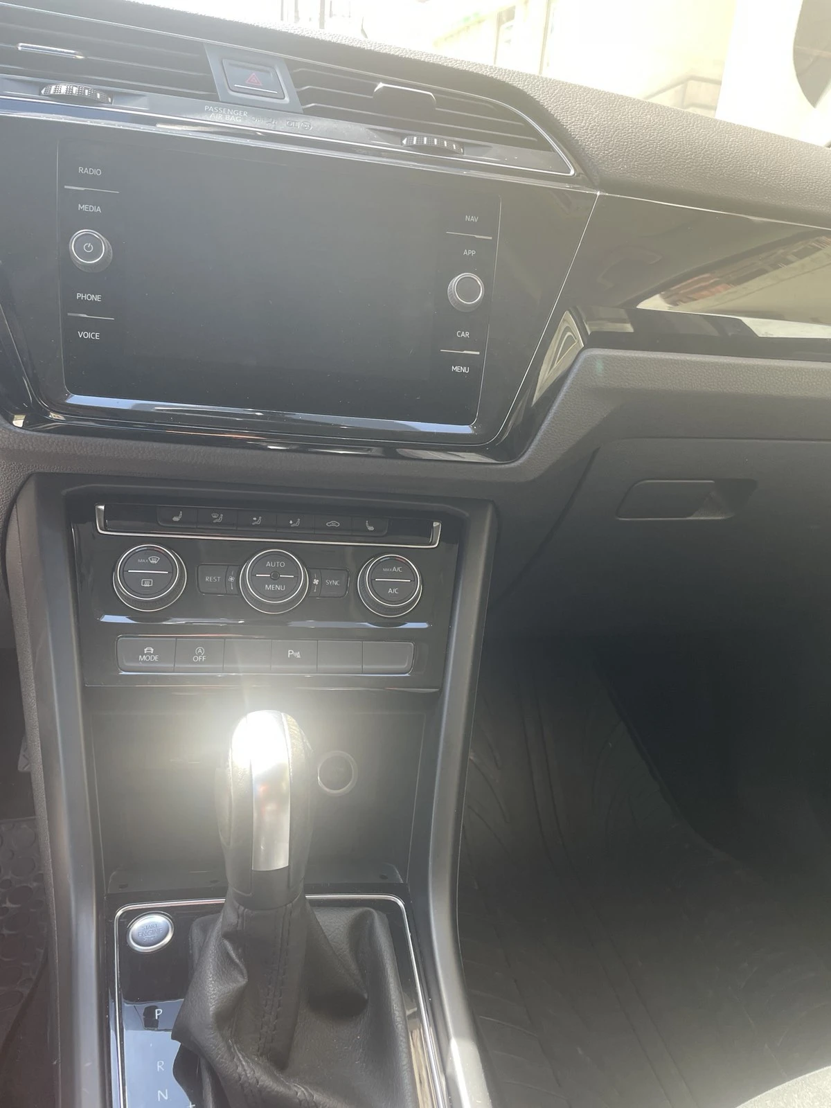 VW Touran Highline 2 TDI DSG - изображение 7