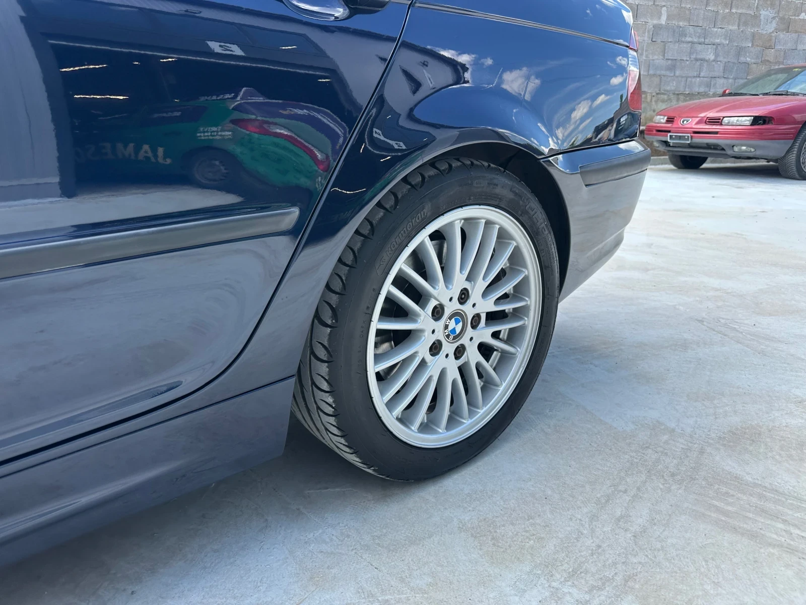 BMW 330  - изображение 6