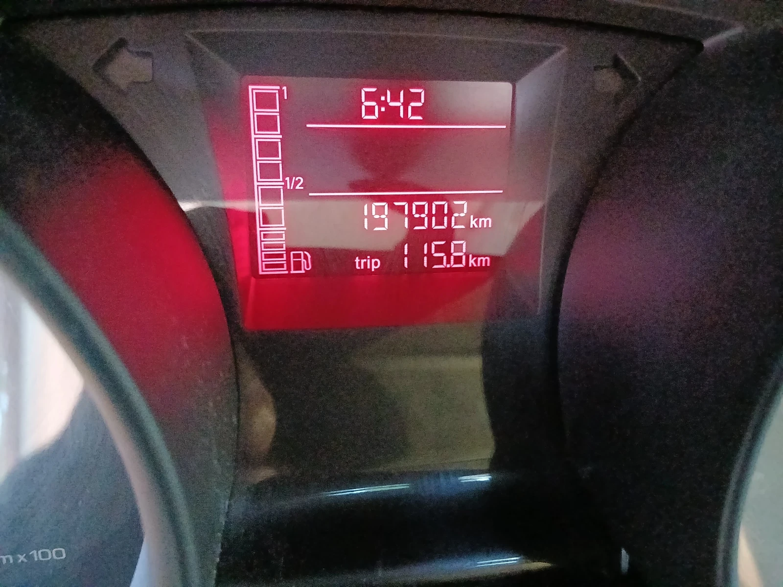 Seat Ibiza 1.4 Benzin  - изображение 8