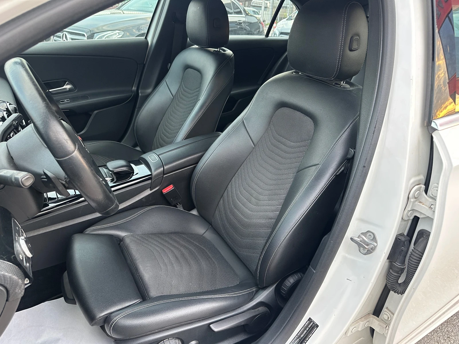 Mercedes-Benz A 180 d Distronik Parktronik Led Digital Реал.КМ Сер.Ист - изображение 10