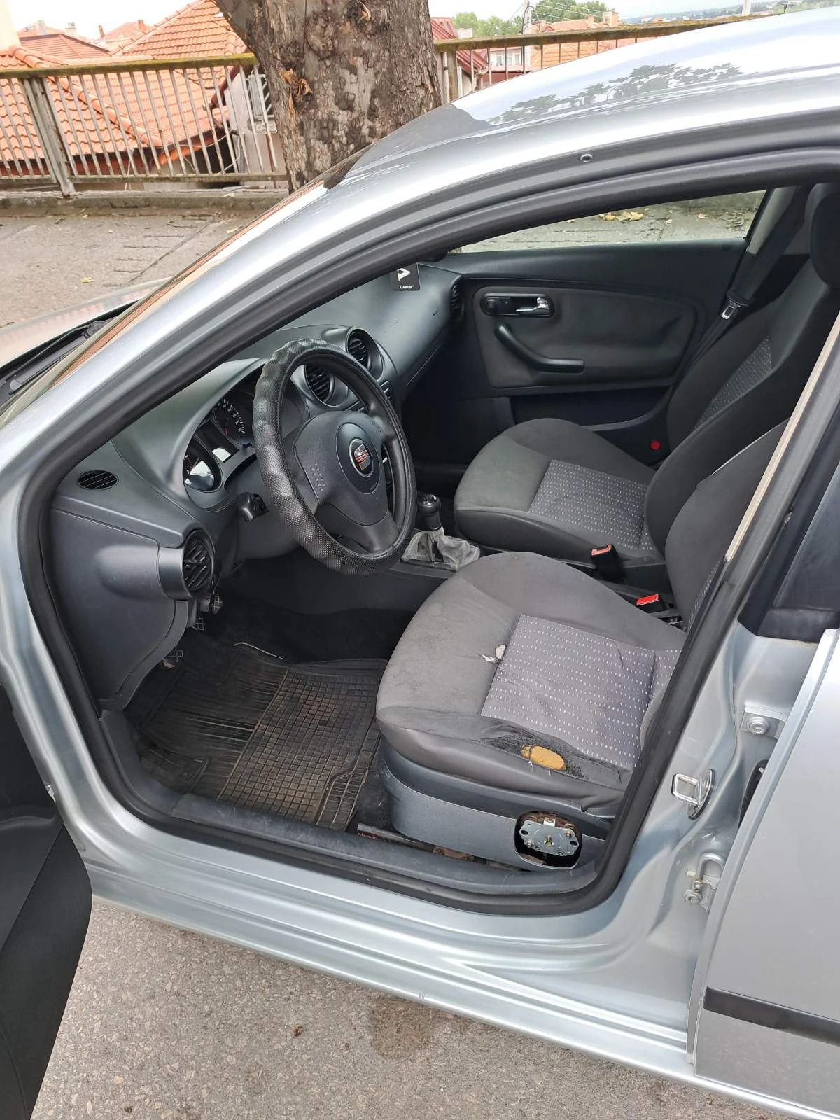 Seat Ibiza  - изображение 10