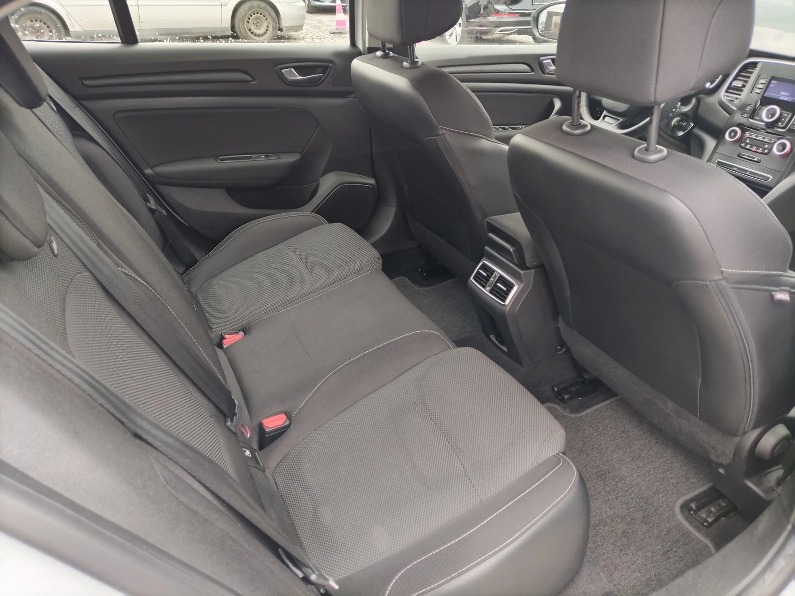 Renault Megane 1.3TCe 140 ../Life | Mobile.bg   13