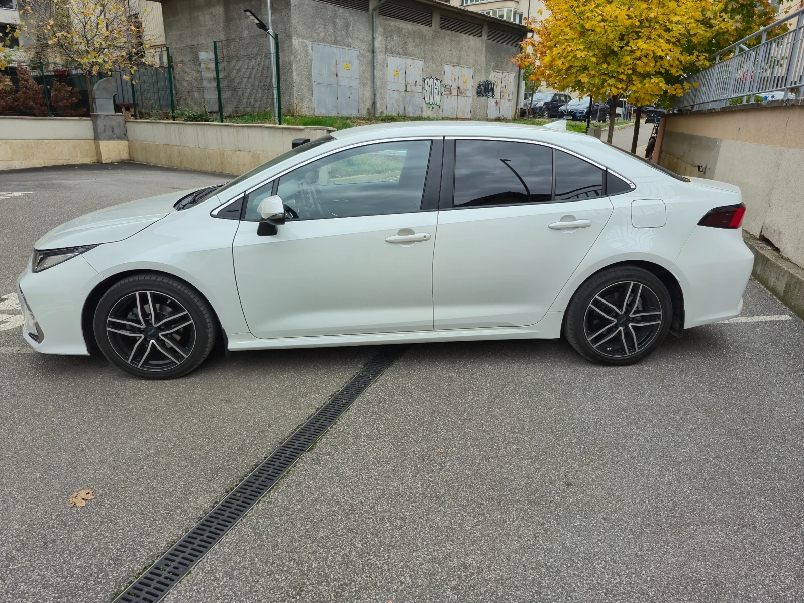 Toyota Corolla  - изображение 4