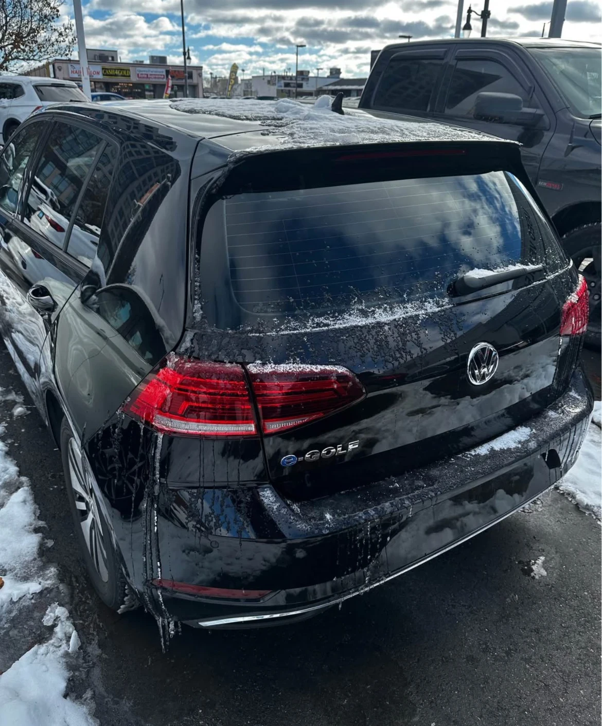 VW Golf E * * ������� * * ���� * * CARFAX * * ���� ������  | Mobile.bg � ����������� 4