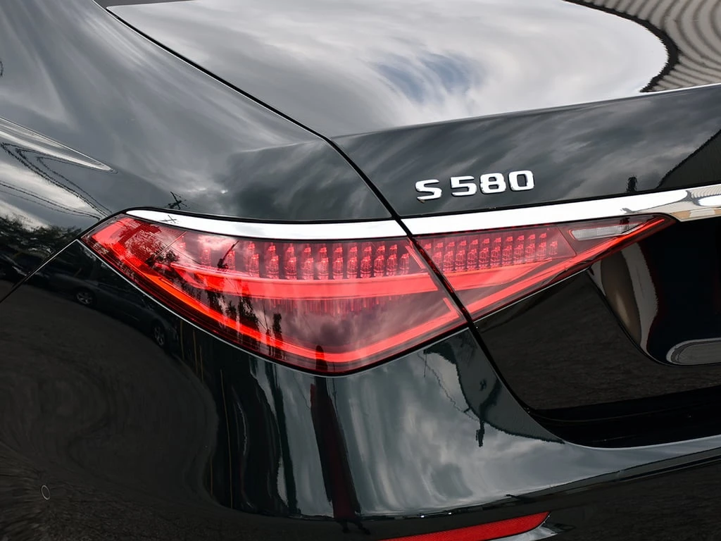 Mercedes-Benz S 580 * 4MATIC* EMARALDGREEN* Navi* BSM* Camera* FullWar - изображение 9