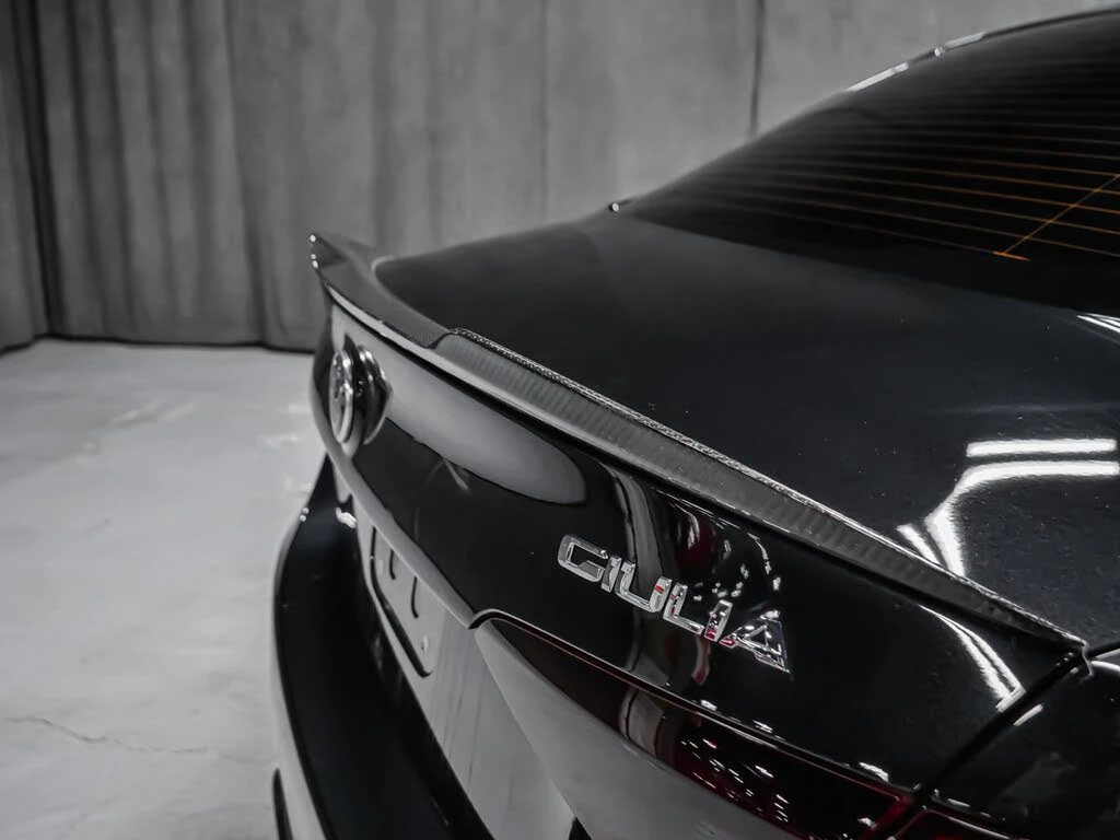 Alfa Romeo Giulia Veloce* CARFAX* АвтоКредит* (ЦЕНА ДО БГ) - изображение 9