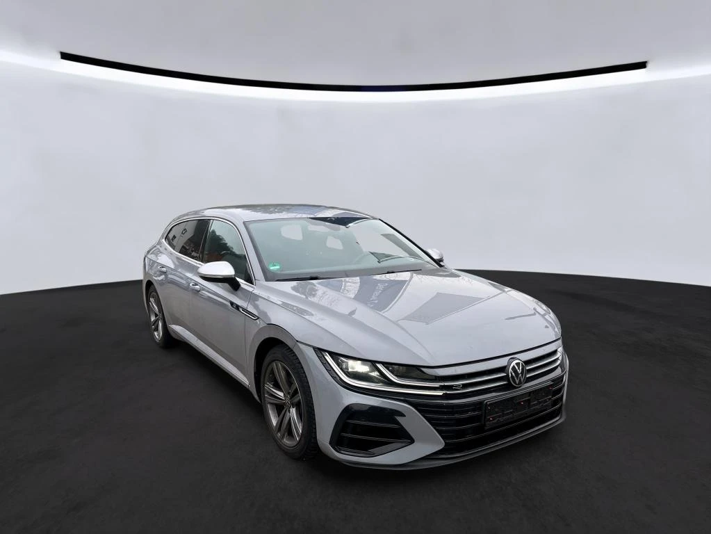 VW Arteon Shooting Brake 2.0 TSI