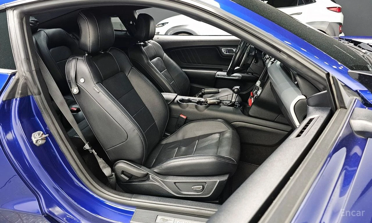 Ford Mustang GT* 5.0* V8* GT350* PACK* BREMBO* ОБДУХВАНЕ* МЪРТВ, снимка 15 - Автомобили и джипове - 54372678