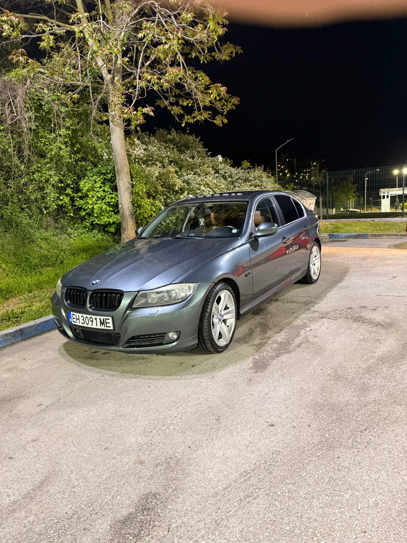 BMW 325 * ДИСТРОНИК* * X-Drive* 218hp* Фейс* 