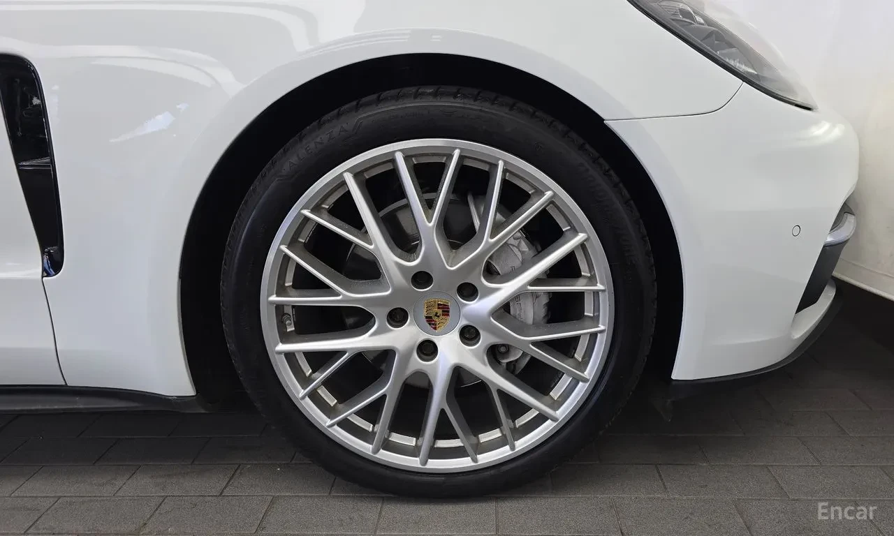 Porsche Panamera 971 3.0 AWD| V6| AWD| LED| NAVI| KAMERA| PDK, снимка 12 - Автомобили и джипове - 55121277