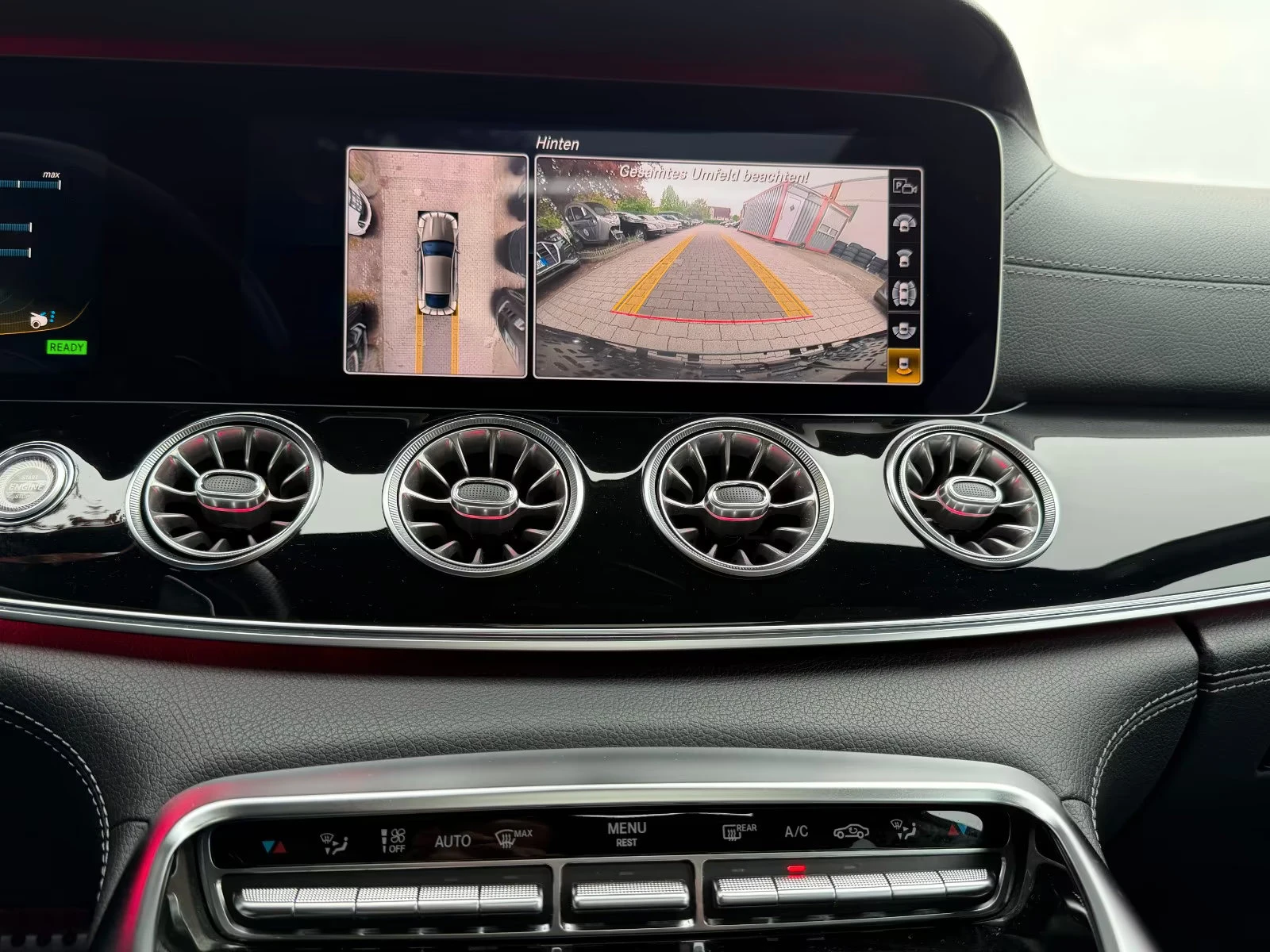 Mercedes-Benz GT 53/4MATIC+ /BURM/360/PANO/AMBI/553z, снимка 13 - Автомобили и джипове - 55198833