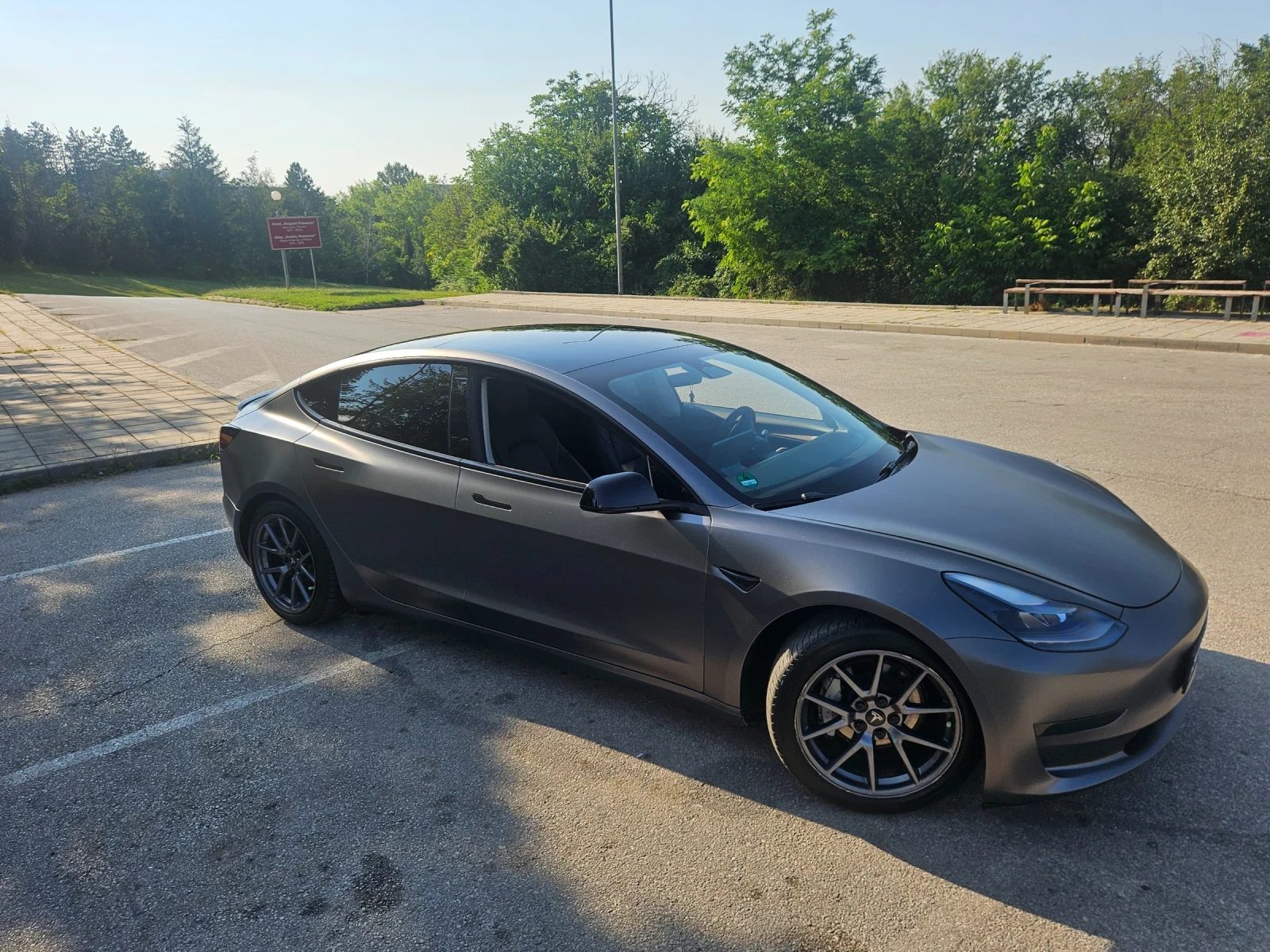 Tesla Model 3 RWD 62kwh LFP / AMD Ryzen