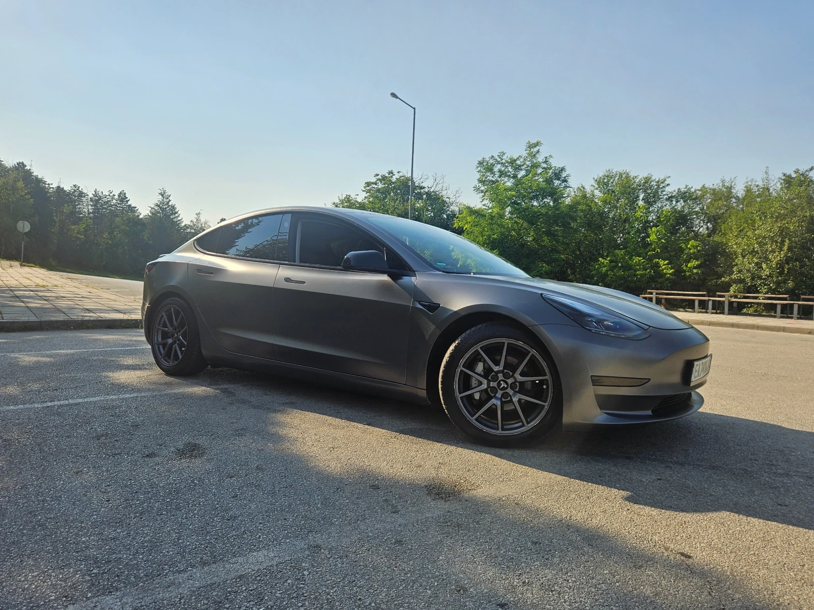 Tesla Model 3 RWD 62kwh LFP / AMD Ryzen, снимка 2 - Автомобили и джипове - 55394381