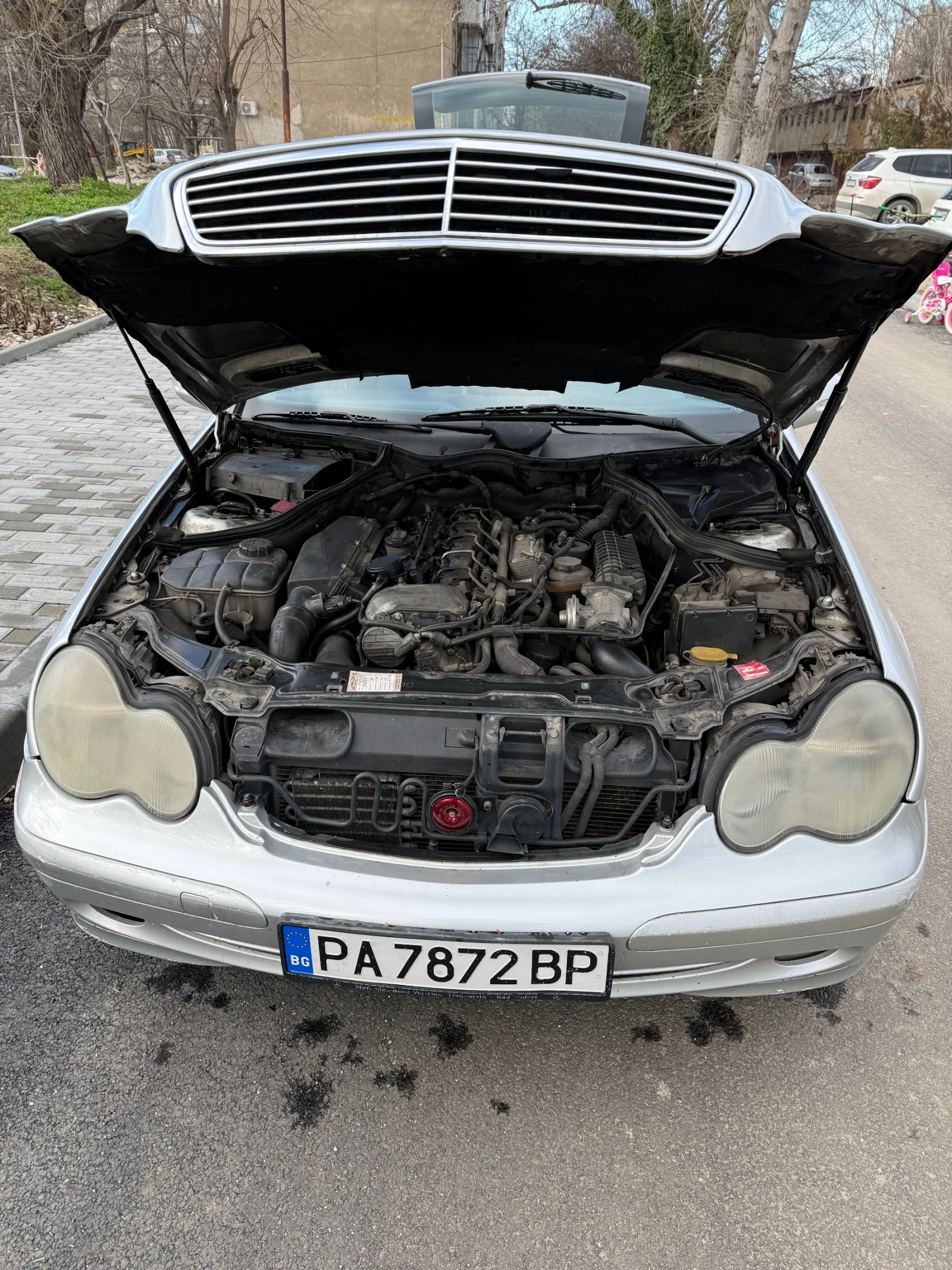Mercedes-Benz C 270 Комби, снимка 13 - Автомобили и джипове - 55471944