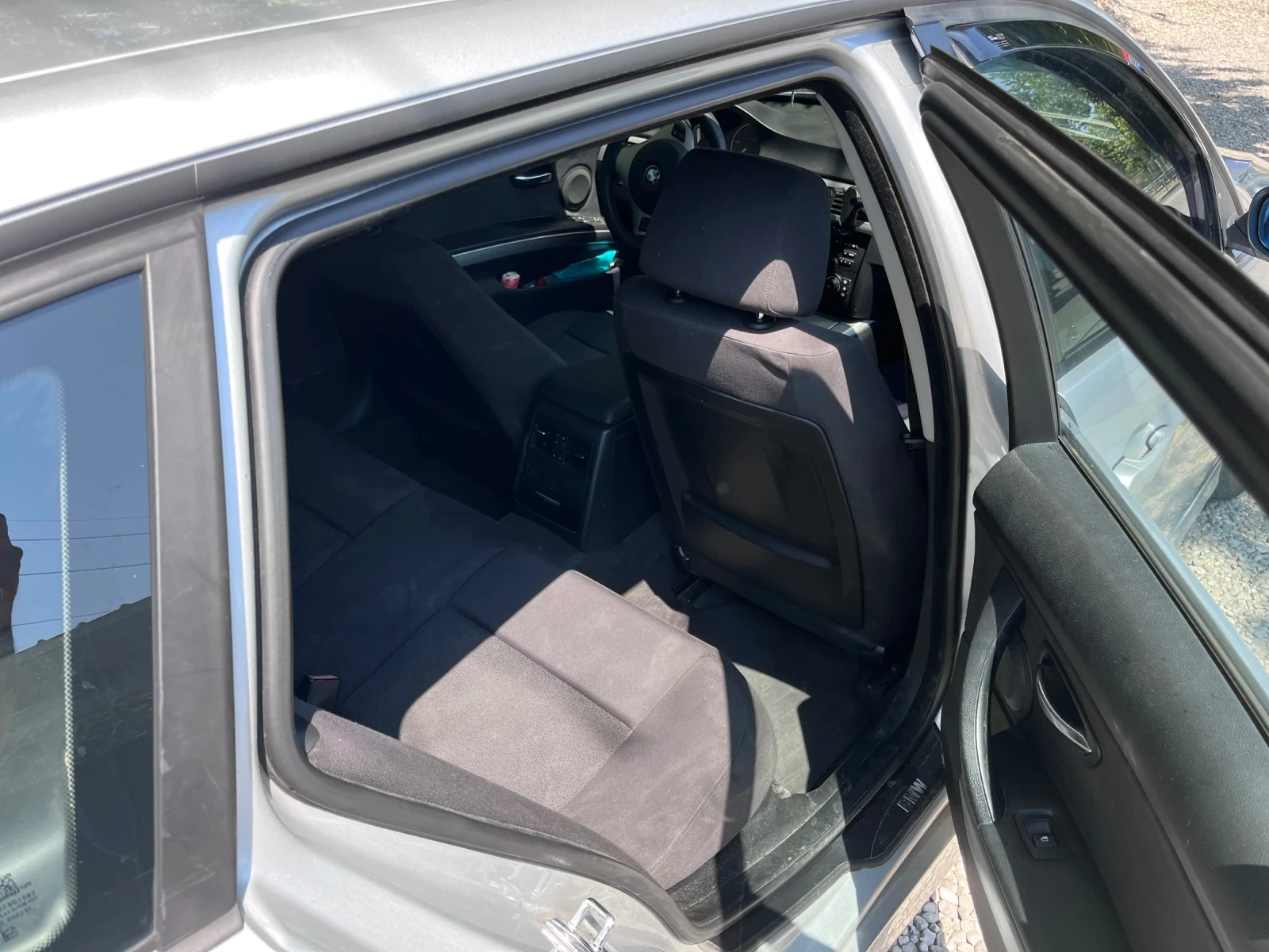BMW 320, снимка 11 - Автомобили и джипове - 55507854