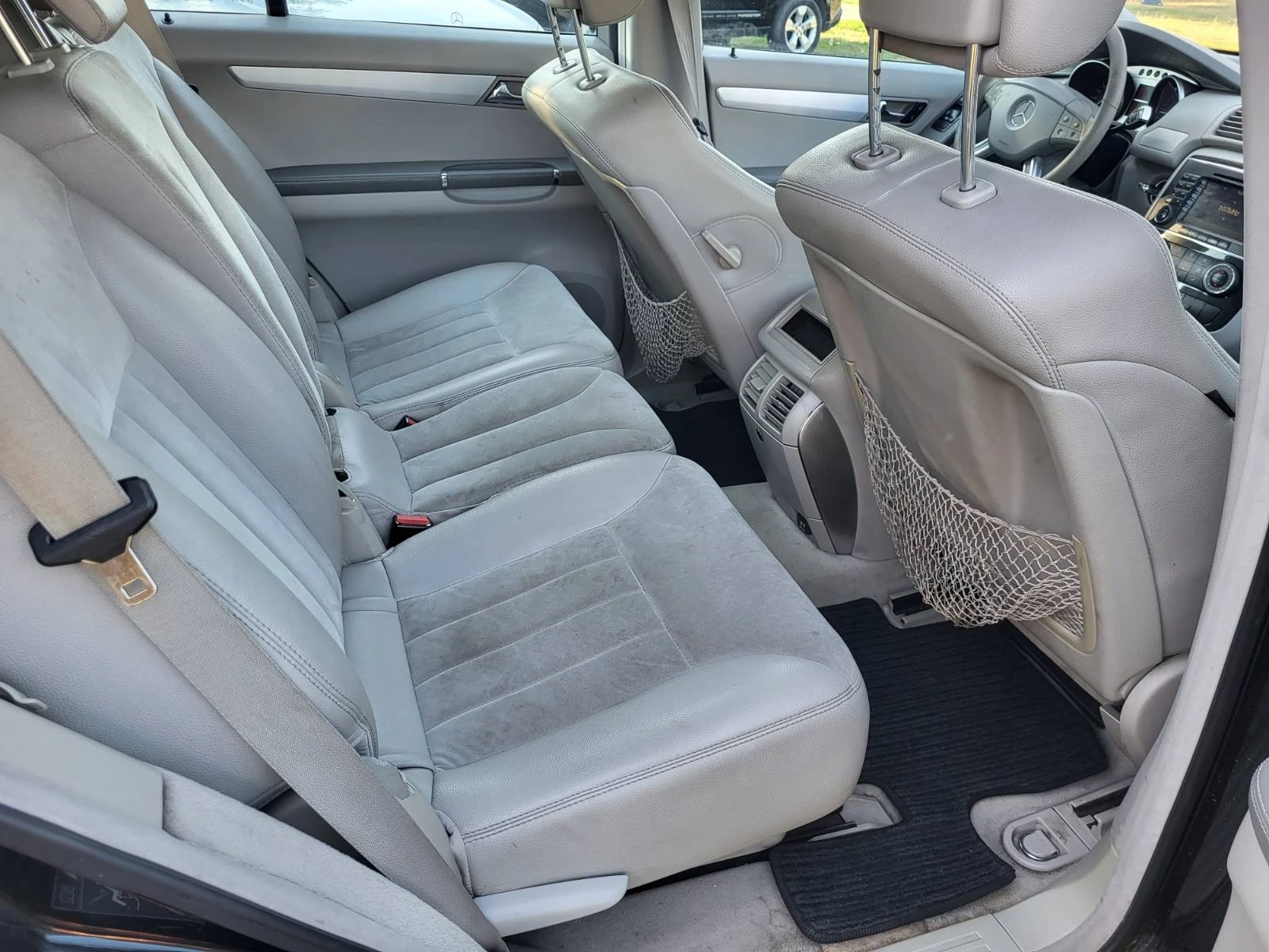 Mercedes-Benz 320 320, снимка 7 - Автомобили и джипове - 55631333