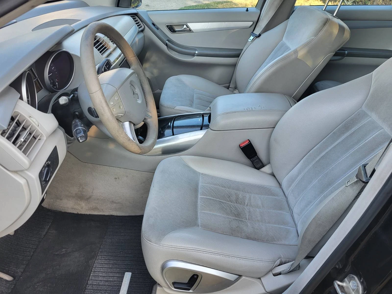 Mercedes-Benz 320 320, снимка 5 - Автомобили и джипове - 55631333