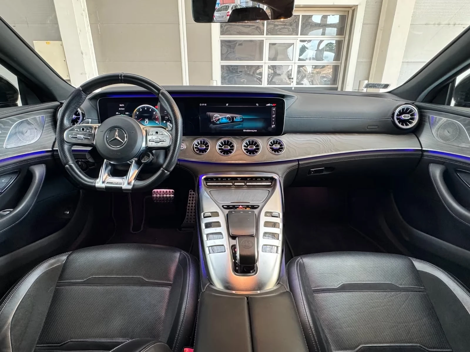Mercedes-Benz AMG GT 53/4MATIC+ /435HP/PANO/BURM/360/321h, снимка 8 - Автомобили и джипове - 55662226