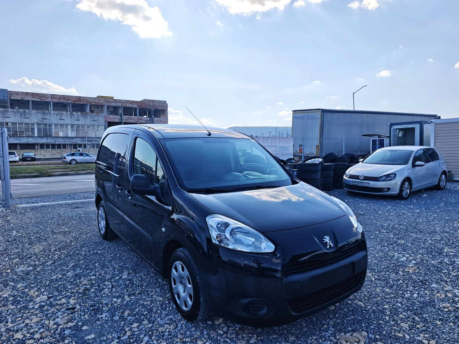 Peugeot Partner 2.0HDI, снимка 3 - Автомобили и джипове - 55847663