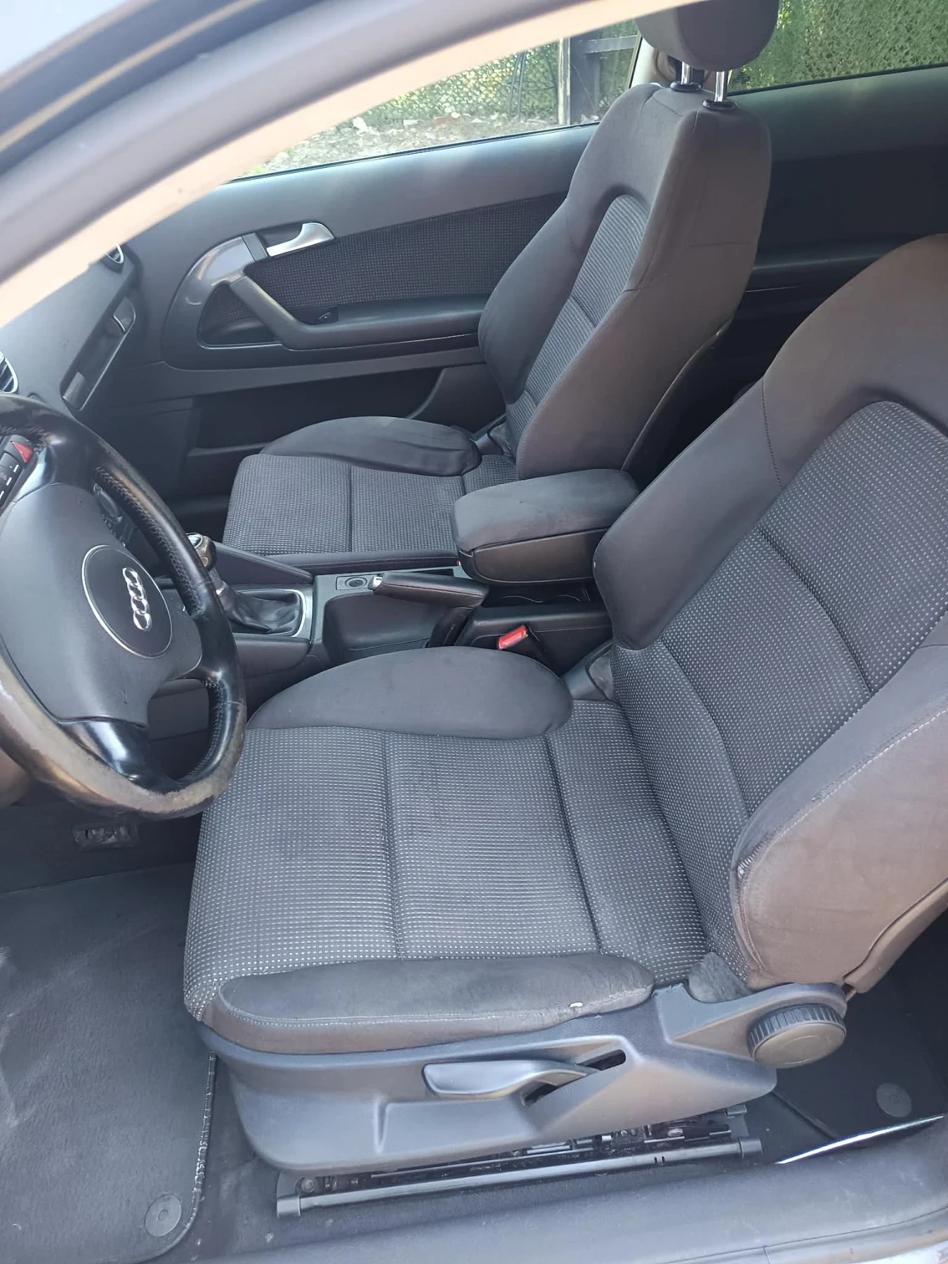 Audi A3 2.0TDI, снимка 5 - Автомобили и джипове - 56014675