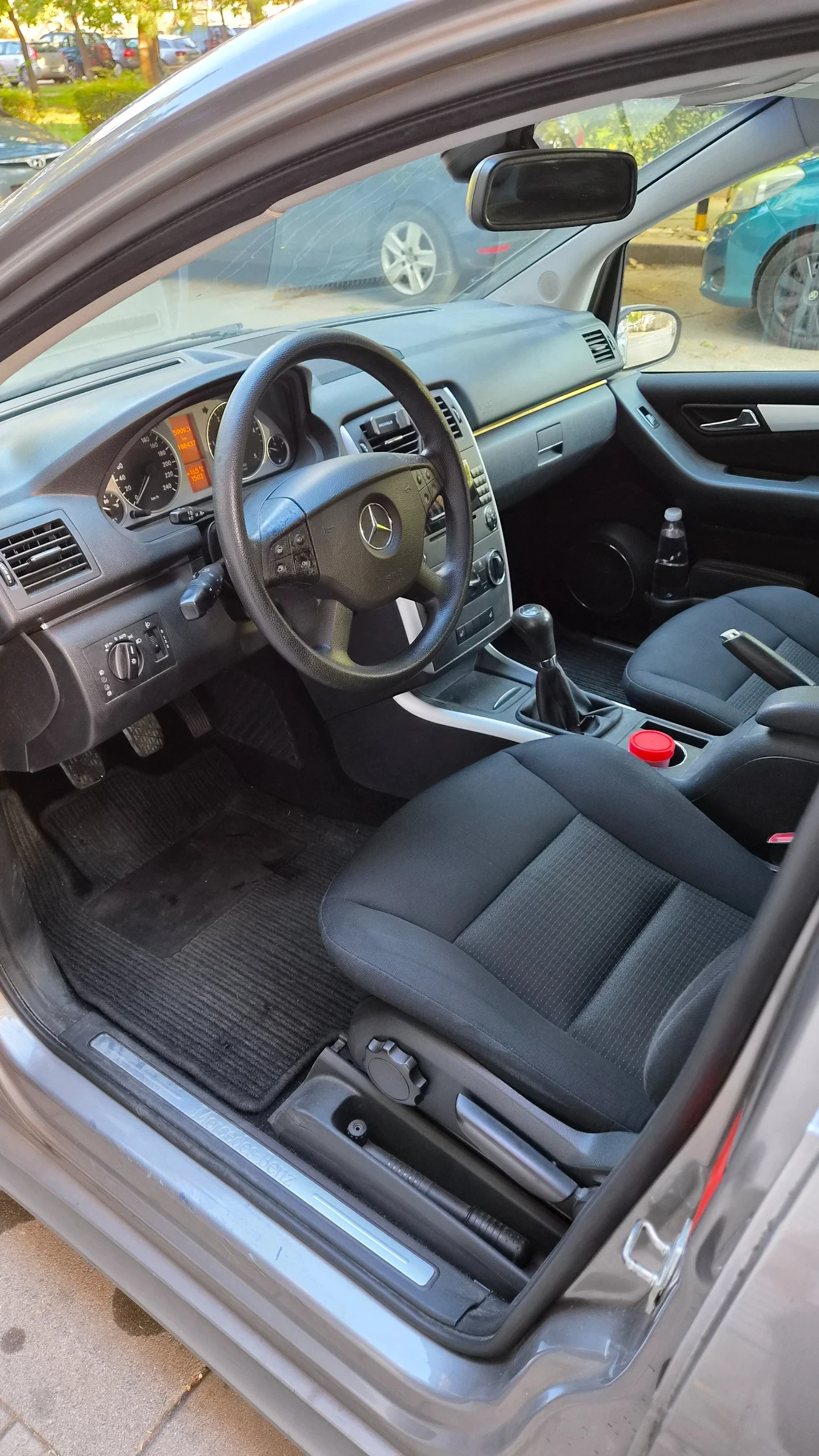 Mercedes-Benz B 180, снимка 8 - Автомобили и джипове - 56582852