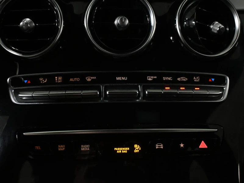 Mercedes-Benz GLE 300 SUV 4MATIC, снимка 15 - Автомобили и джипове - 52495930