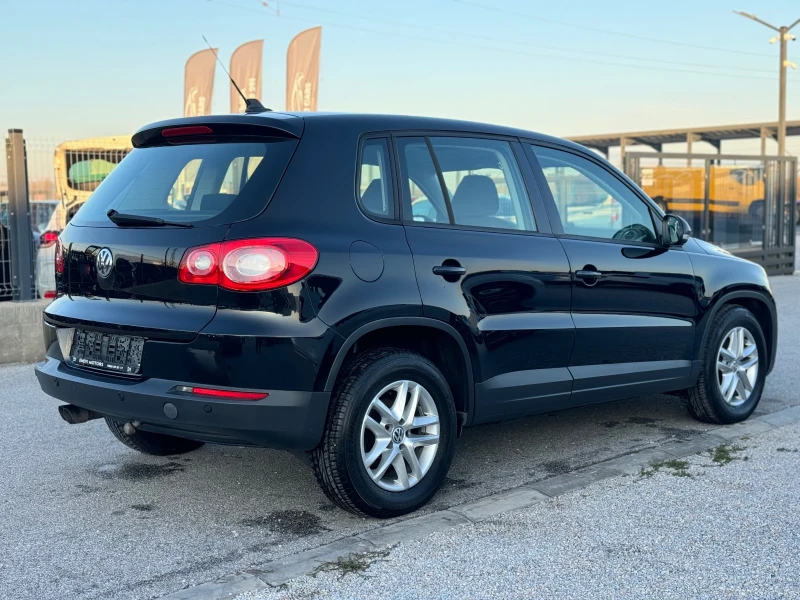 VW Tiguan 2.0TDI 4-motion panorama navi, снимка 6 - Автомобили и джипове - 52661251