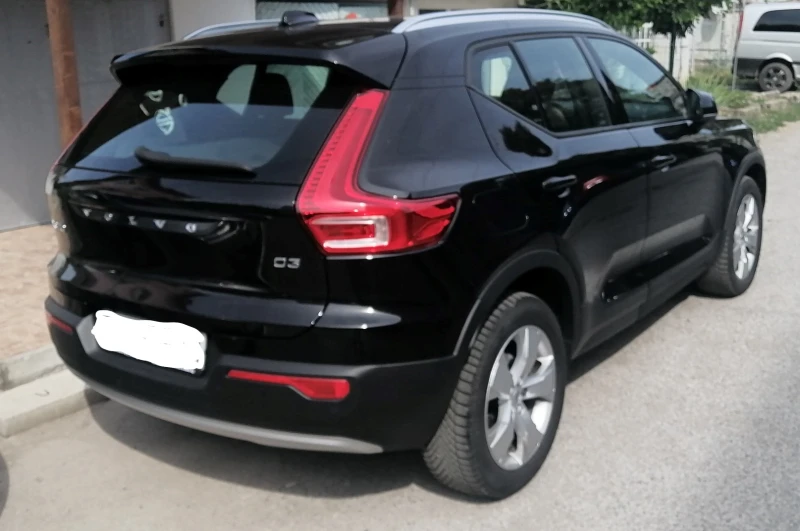 Volvo XC40 D3, снимка 3 - Автомобили и джипове - 52811141