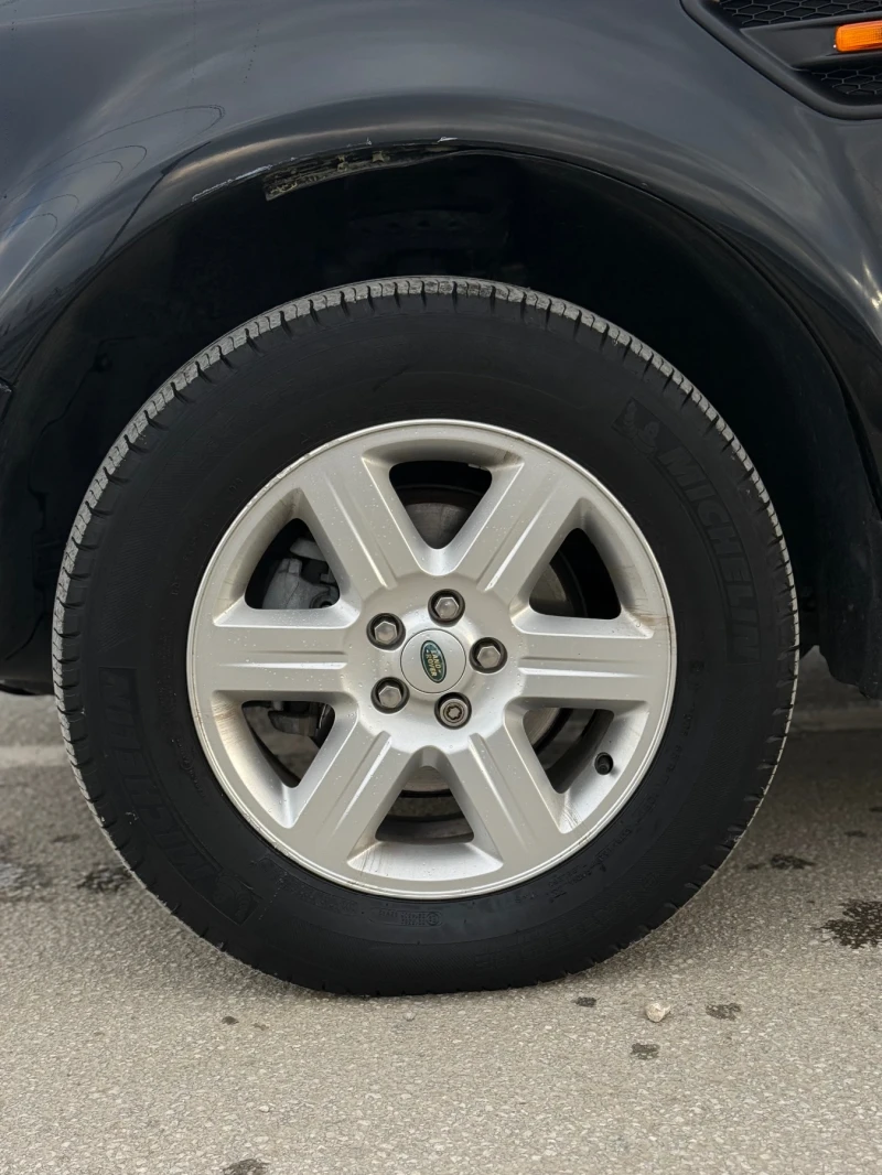 Land Rover Freelander 2.2D TD4 ИТАЛИЯ , снимка 16 - Автомобили и джипове - 53134144