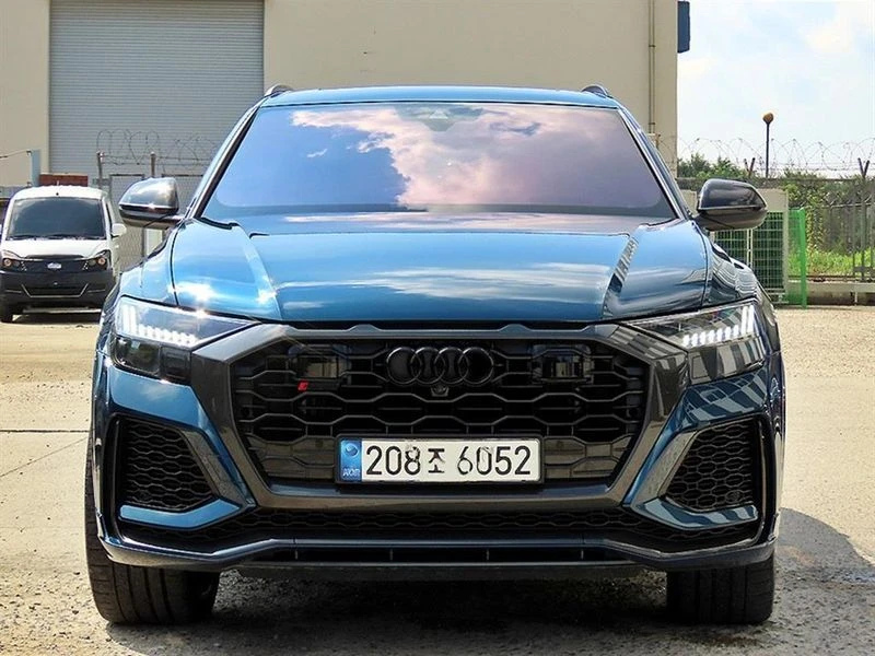 Audi RSQ8 4.0 DHU Automatic, снимка 2 - Автомобили и джипове - 55782291