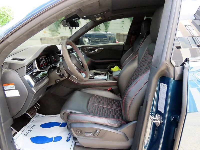 Audi RSQ8 4.0 DHU Automatic, снимка 5 - Автомобили и джипове - 55782291