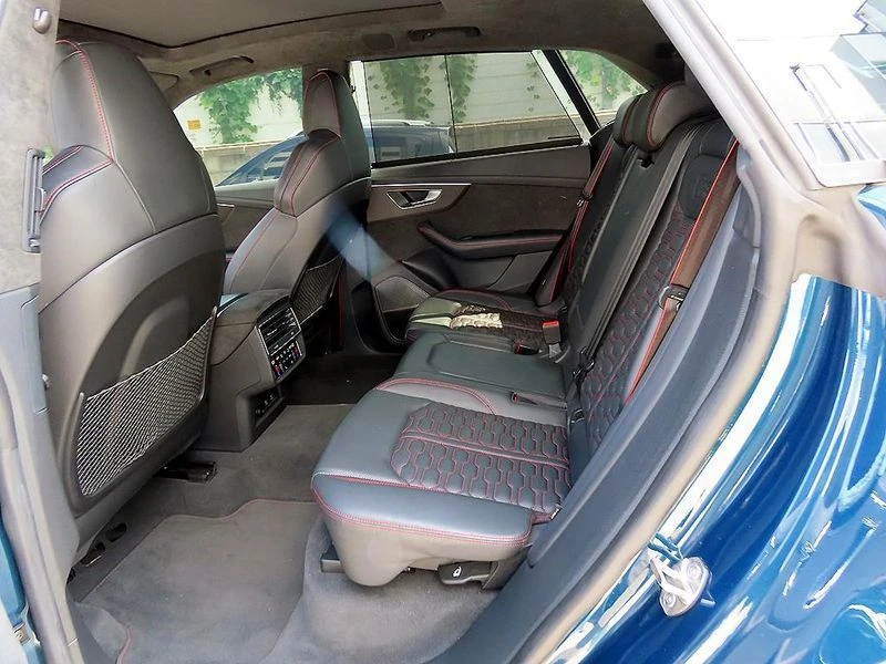 Audi RSQ8 4.0 DHU Automatic, снимка 6 - Автомобили и джипове - 55782291
