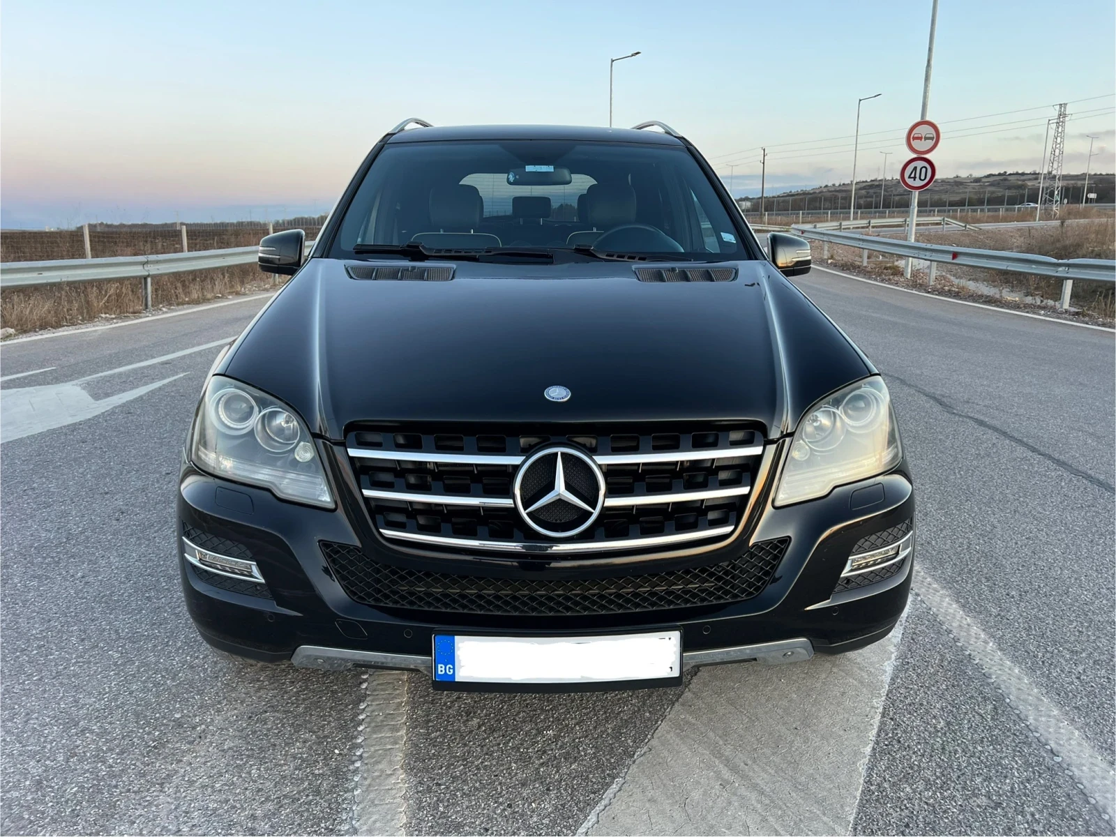 Mercedes-Benz ML 350 Grand Edition/4M/7G Tronic - изображение 2