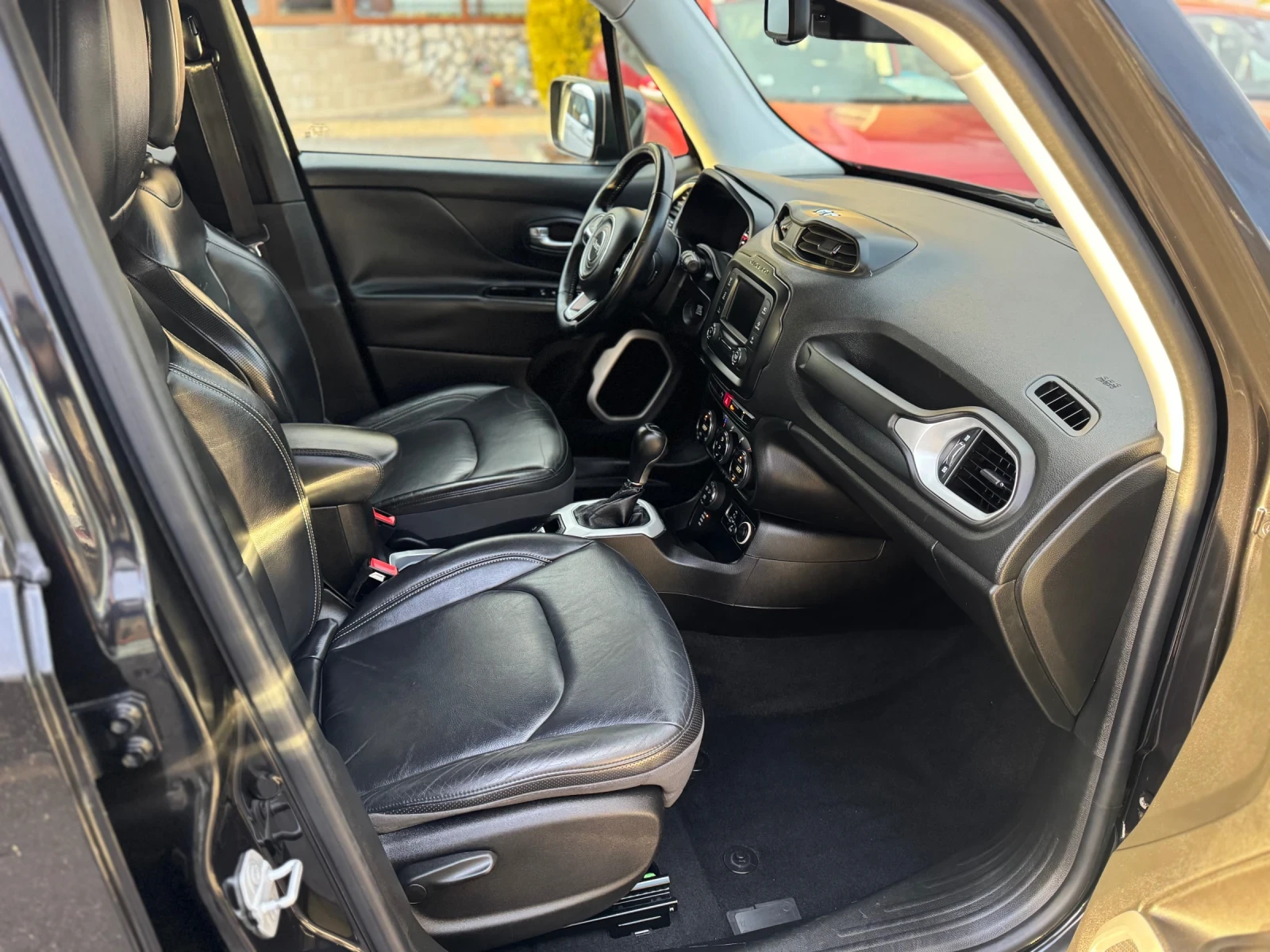 Jeep Renegade 2.0d LIMITED EURO 6 - изображение 7