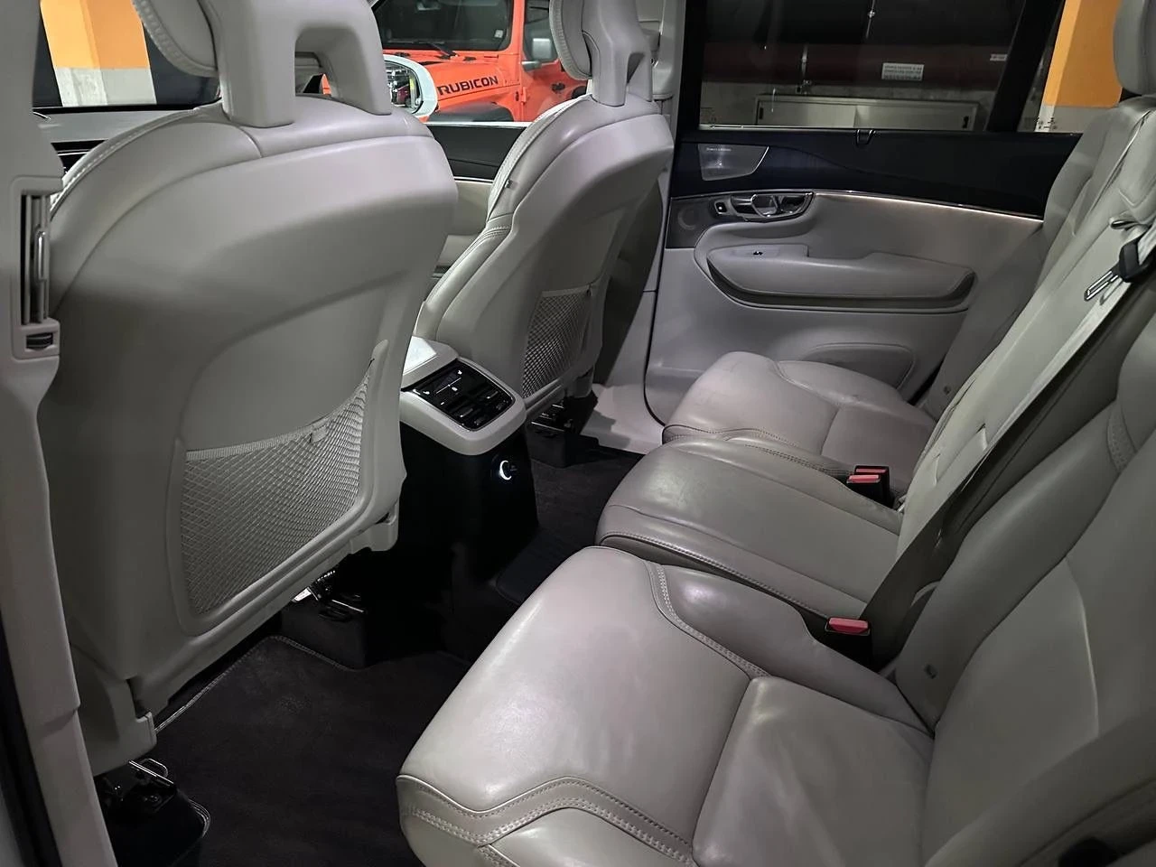 Volvo Xc90 T8 AWD INSCRIPTION , снимка 11 - Автомобили и джипове - 53989157