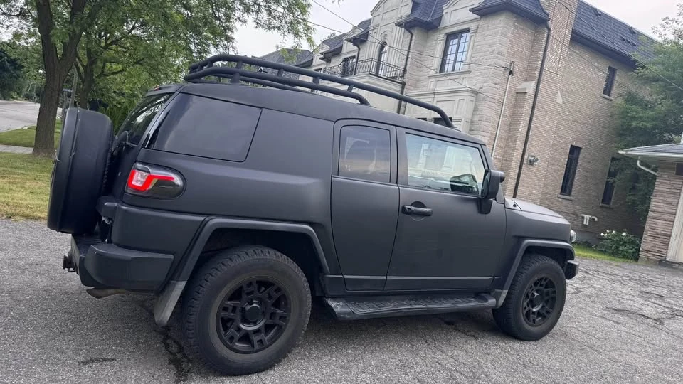 Toyota Fj cruiser * MATTE BLACK* АВТОКРЕДИТ БЕЗ ПЪРВОНАЧАЛНА ВНОСКА*, снимка 3 - Автомобили и джипове - 54862954