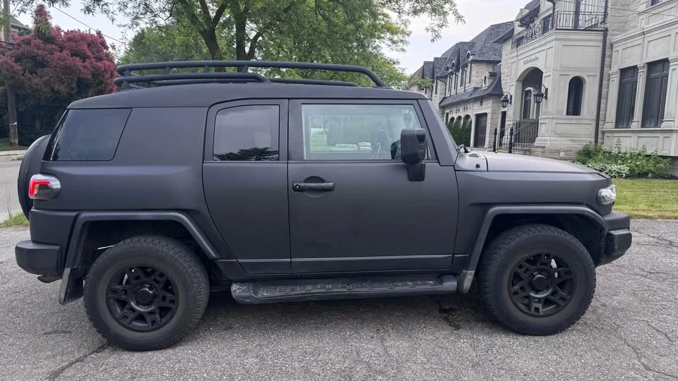 Toyota Fj cruiser * MATTE BLACK* АВТОКРЕДИТ БЕЗ ПЪРВОНАЧАЛНА ВНОСКА*, снимка 4 - Автомобили и джипове - 54862954