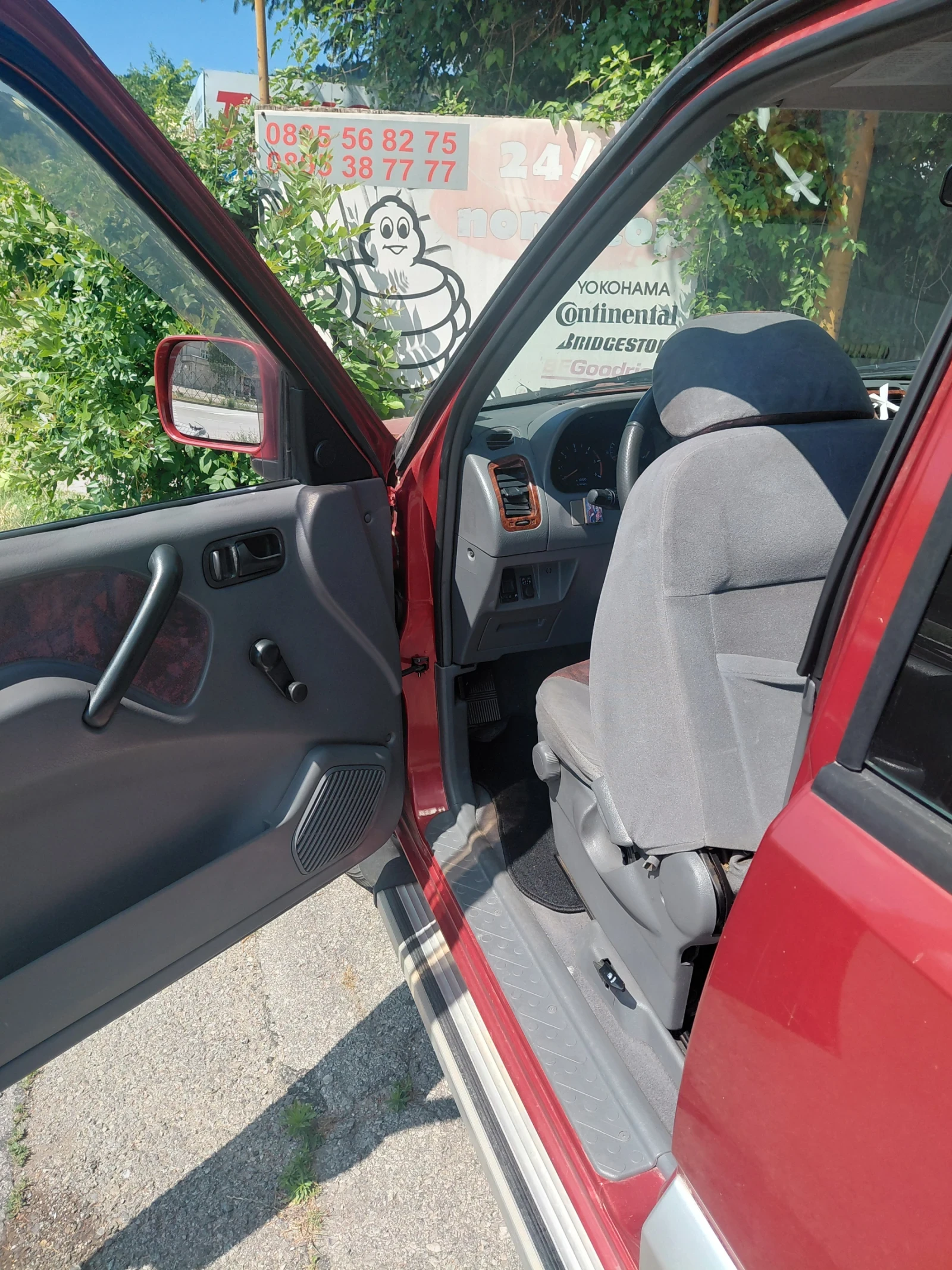 Nissan Terrano 2700tdi, снимка 7 - Автомобили и джипове - 54947507