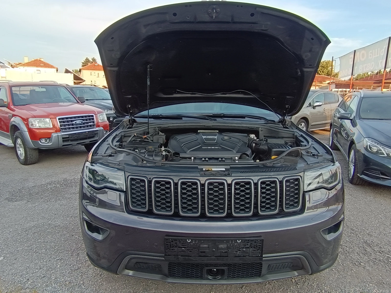 Jeep Grand cherokee TRAILHAWK-Нов внос от ШВЕЙЦАРИЯ !!! , снимка 17 - Автомобили и джипове - 55002711