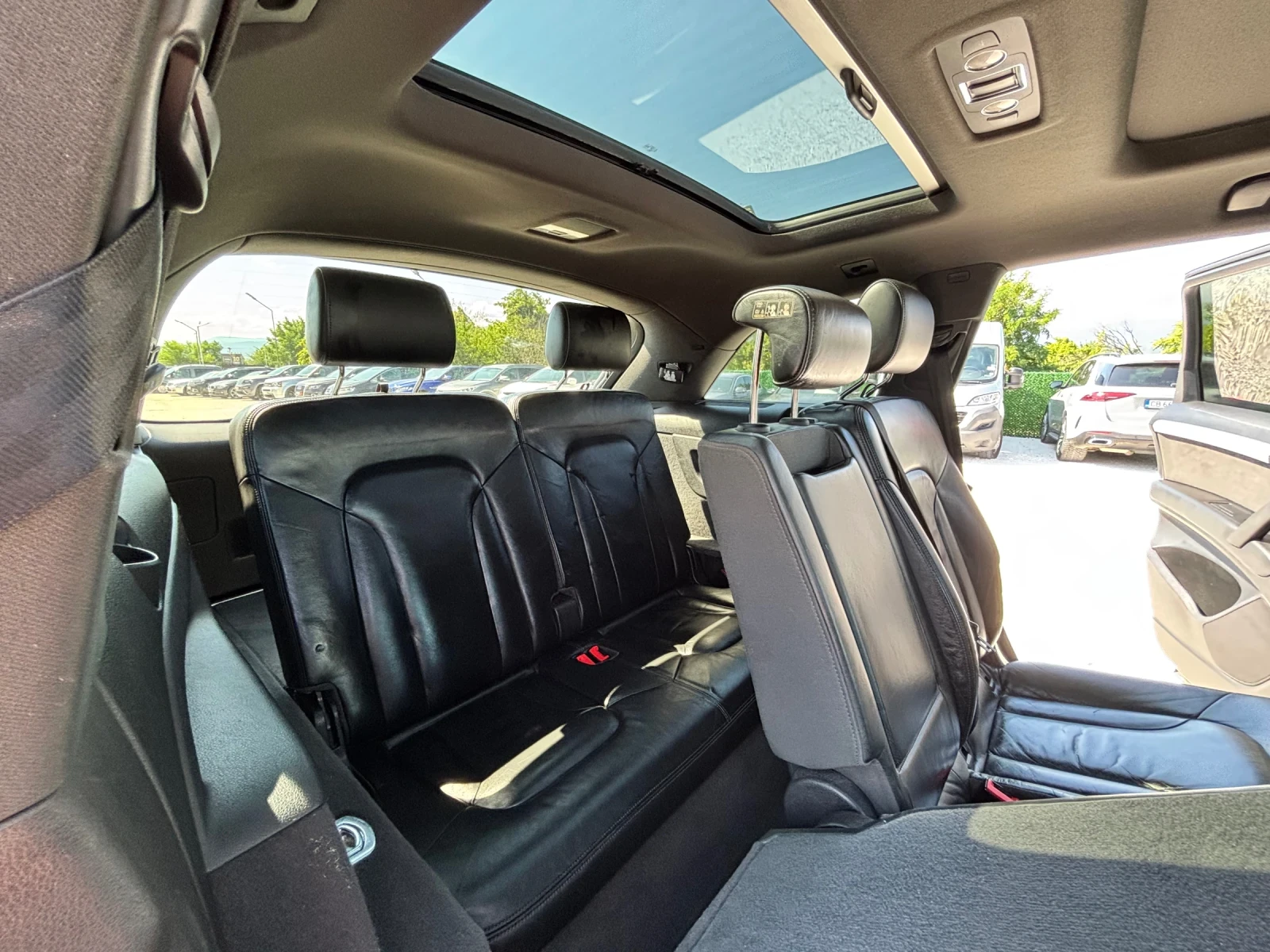 Audi Q7 3.0TDI/FACE!!!250X.KM = ОБСЛУЖЕНА!!!7МЕСТА/ПАНОРАМ, снимка 8 - Автомобили и джипове - 55078054