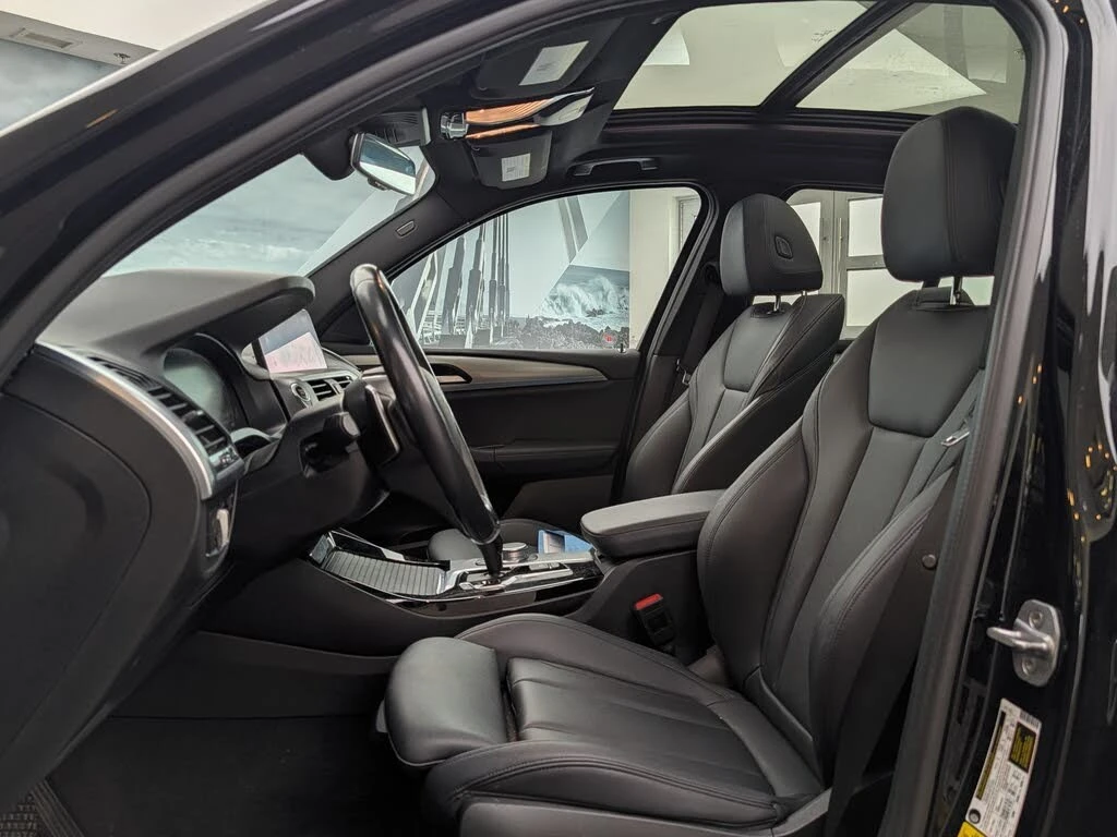 BMW X3 xDrive30i AWD/Drive-Assists/Panoroof, снимка 7 - Автомобили и джипове - 55671951