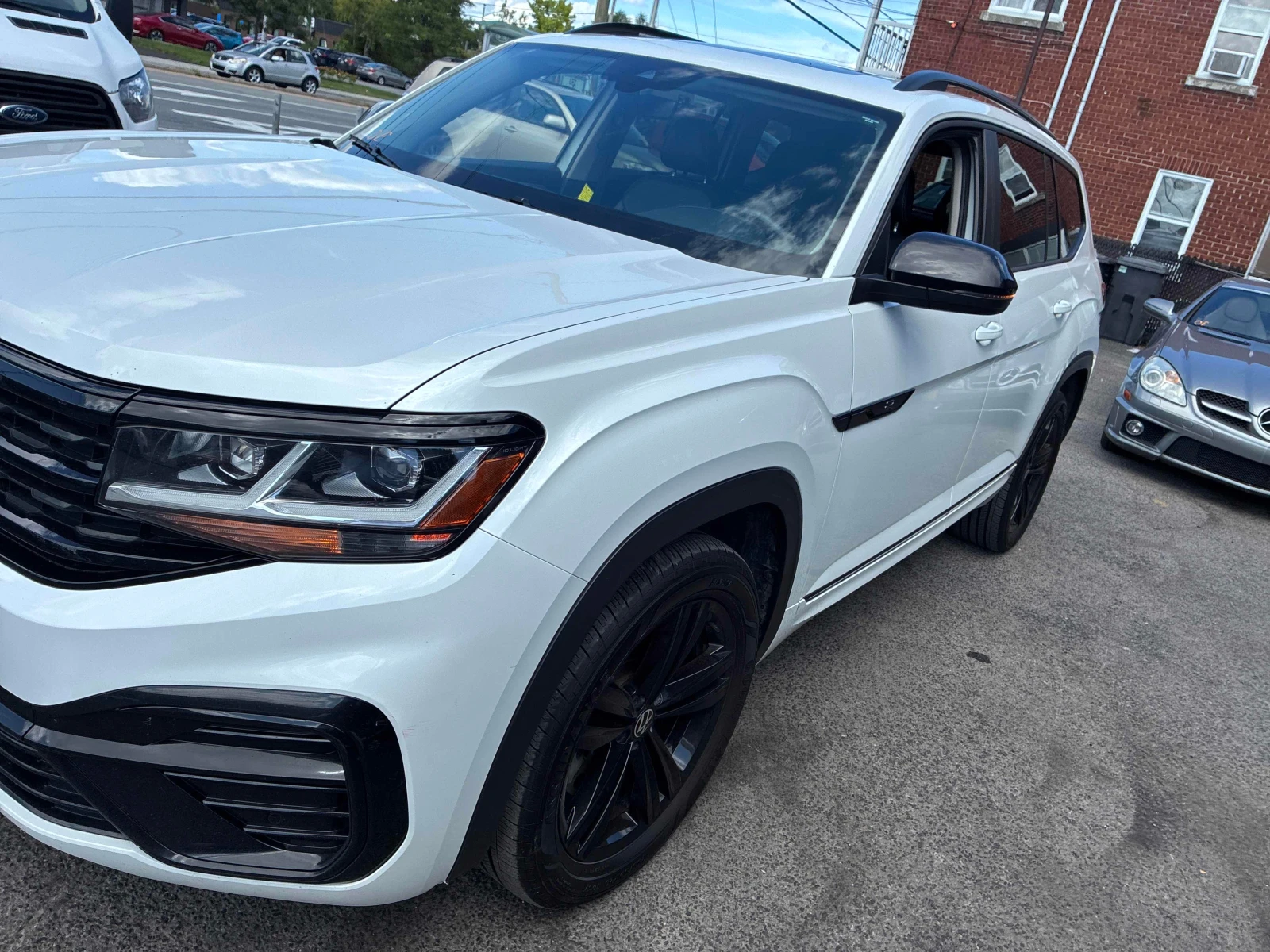 VW Atlas * Highline * CARFAX * БЕЗ ПЪРВОНАЧАЛНА ВНОСКА, снимка 16 - Автомобили и джипове - 56089982