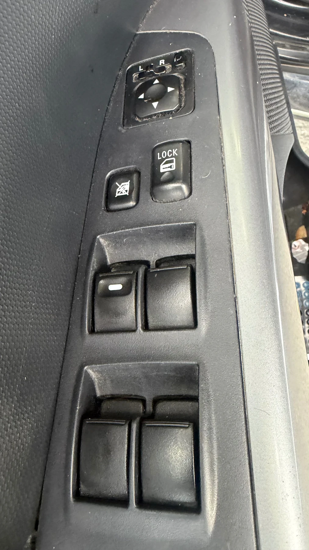 Peugeot 4007 2.2, снимка 5 - Автомобили и джипове - 56443022