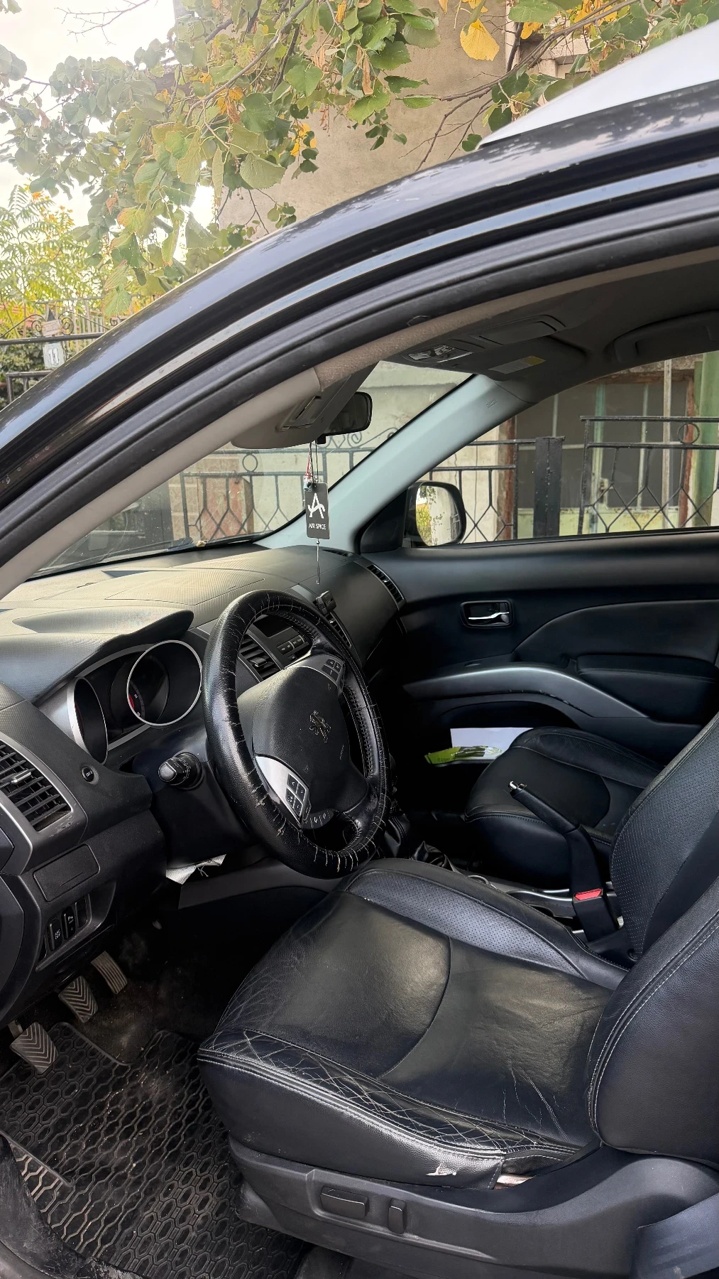 Peugeot 4007 2.2, снимка 2 - Автомобили и джипове - 56443022