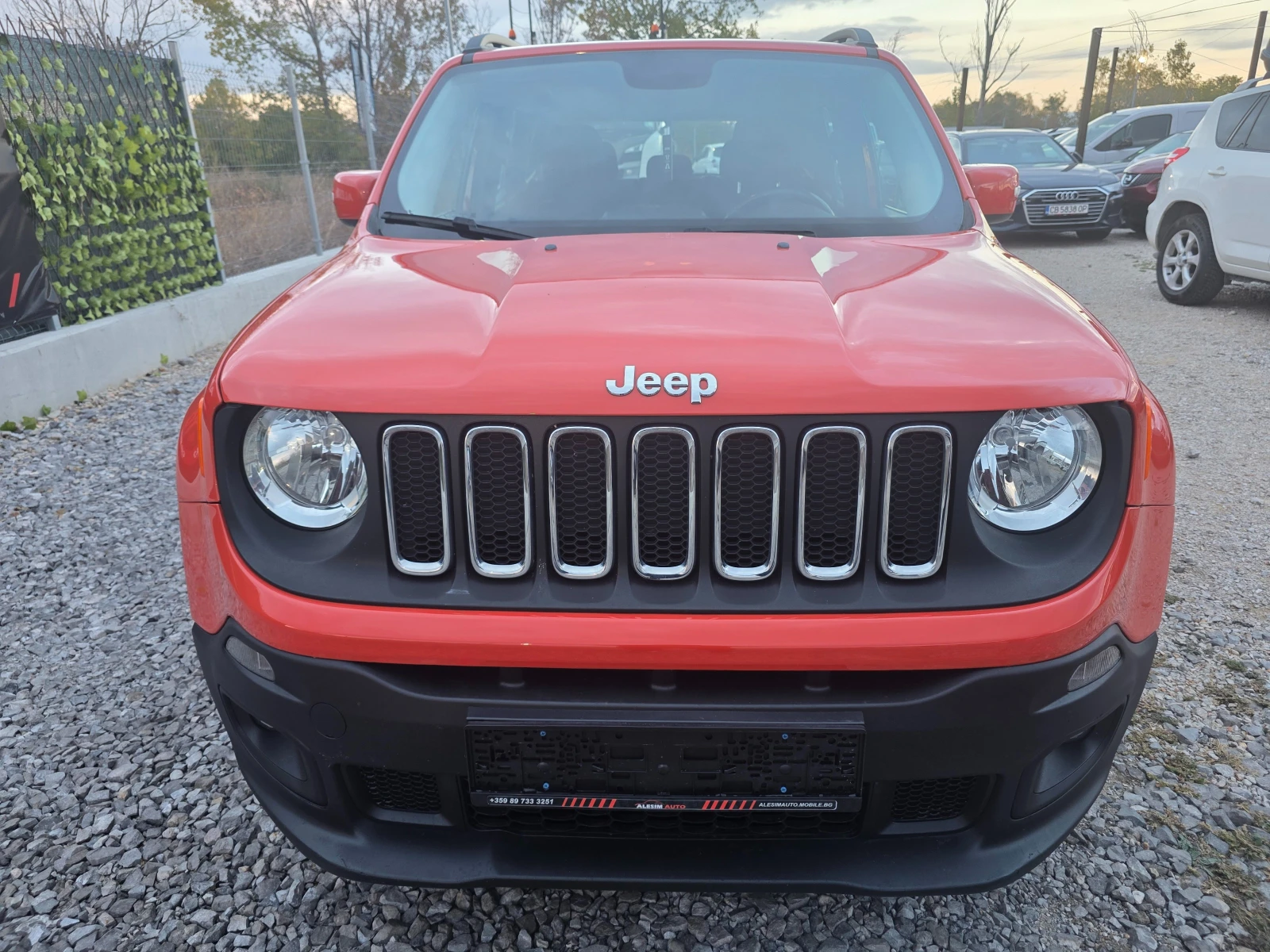 Jeep Renegade 2.0 MultiJet-4x4-Longitude, снимка 2 - Автомобили и джипове - 56625175