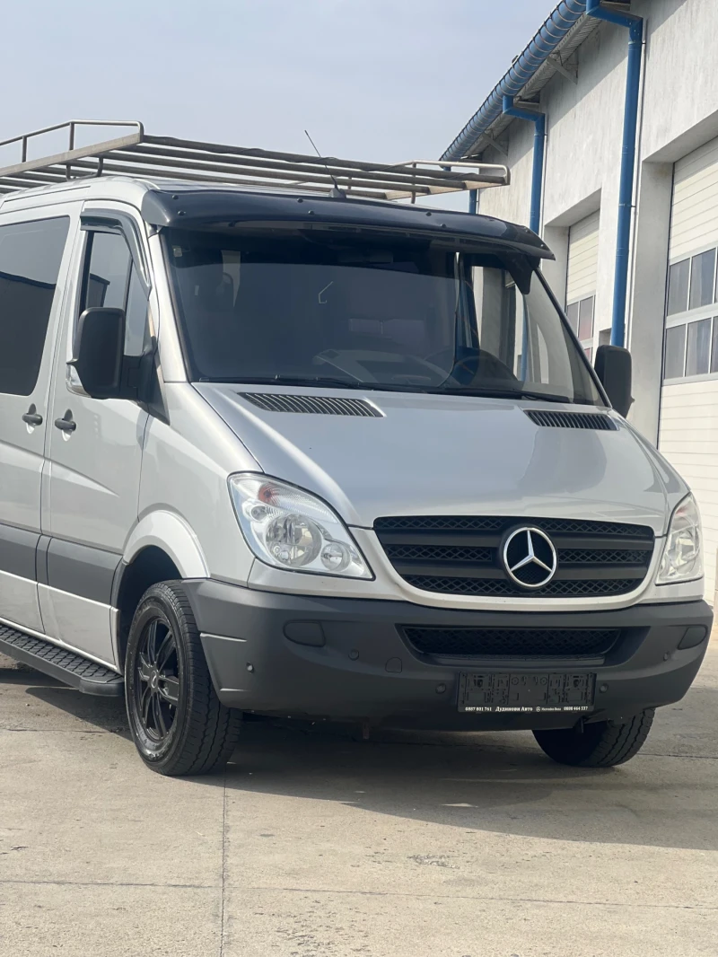 Mercedes-Benz Sprinter 318 5-места / 3000 куб.см / 180 к.с, снимка 2 - Бусове и автобуси - 52134373