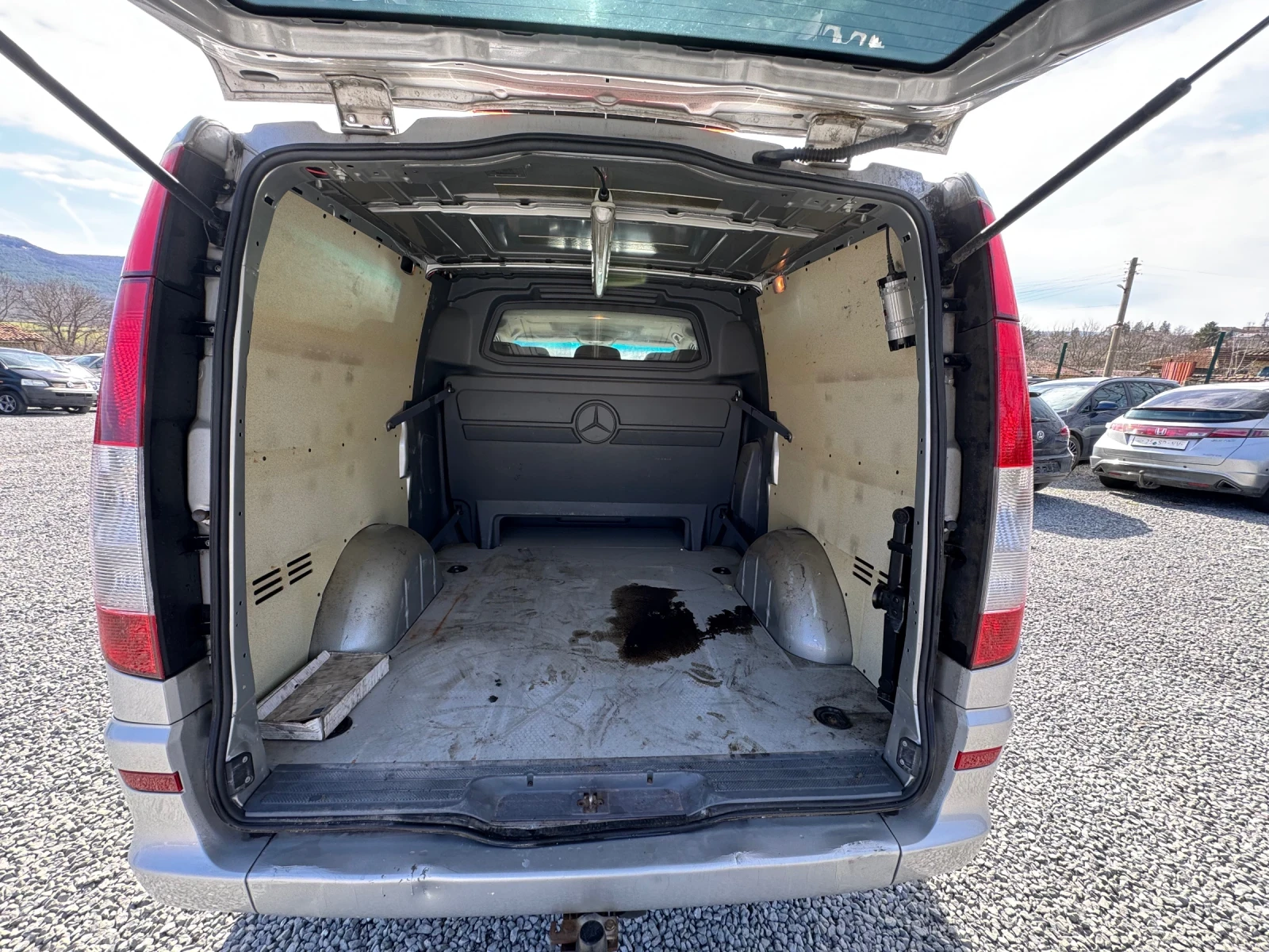 Mercedes-Benz Vito 3.0cdi avtomat - изображение 9